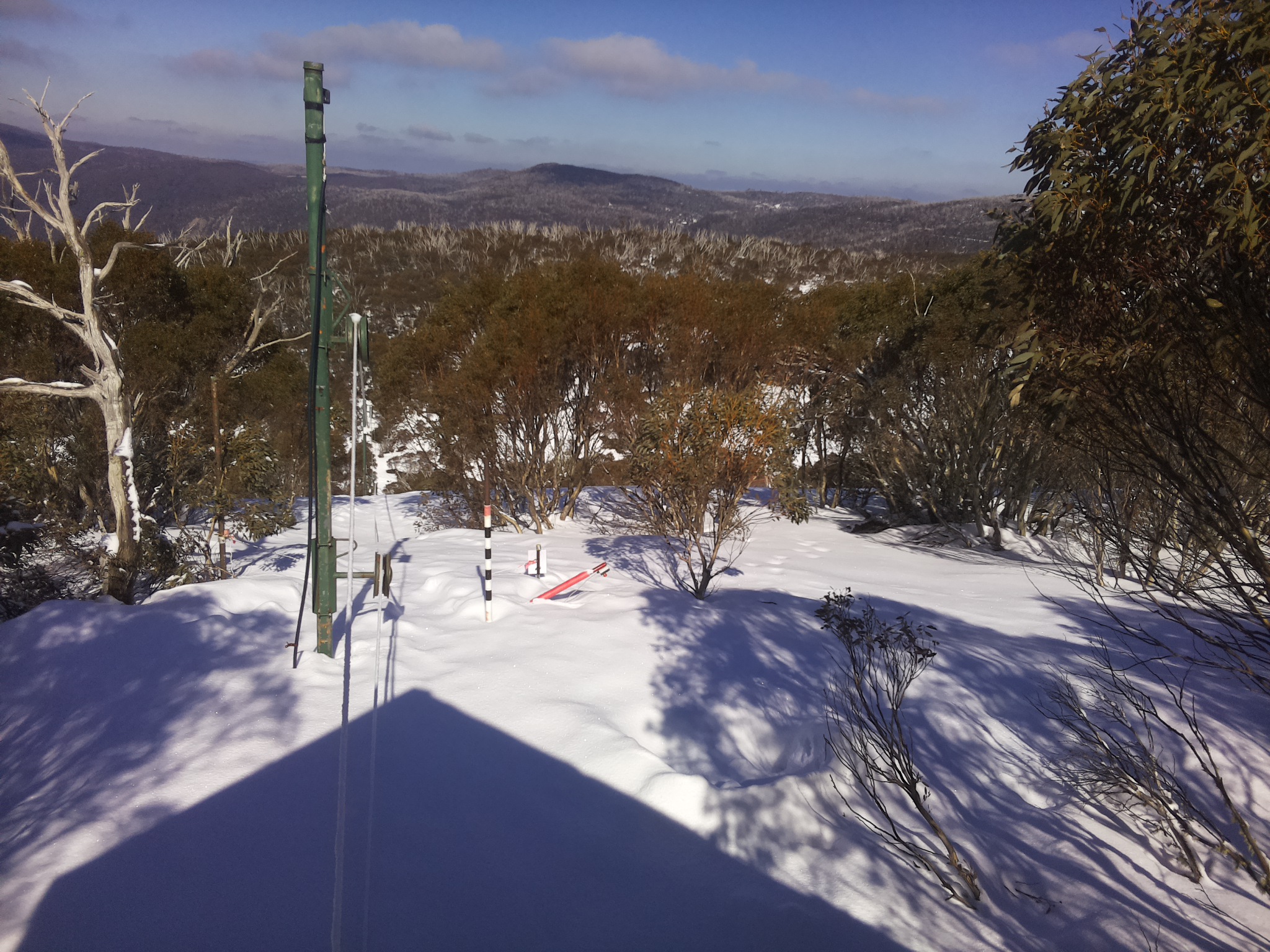 Bogong Web Cam 1:50pm Monday 18th of August 2025