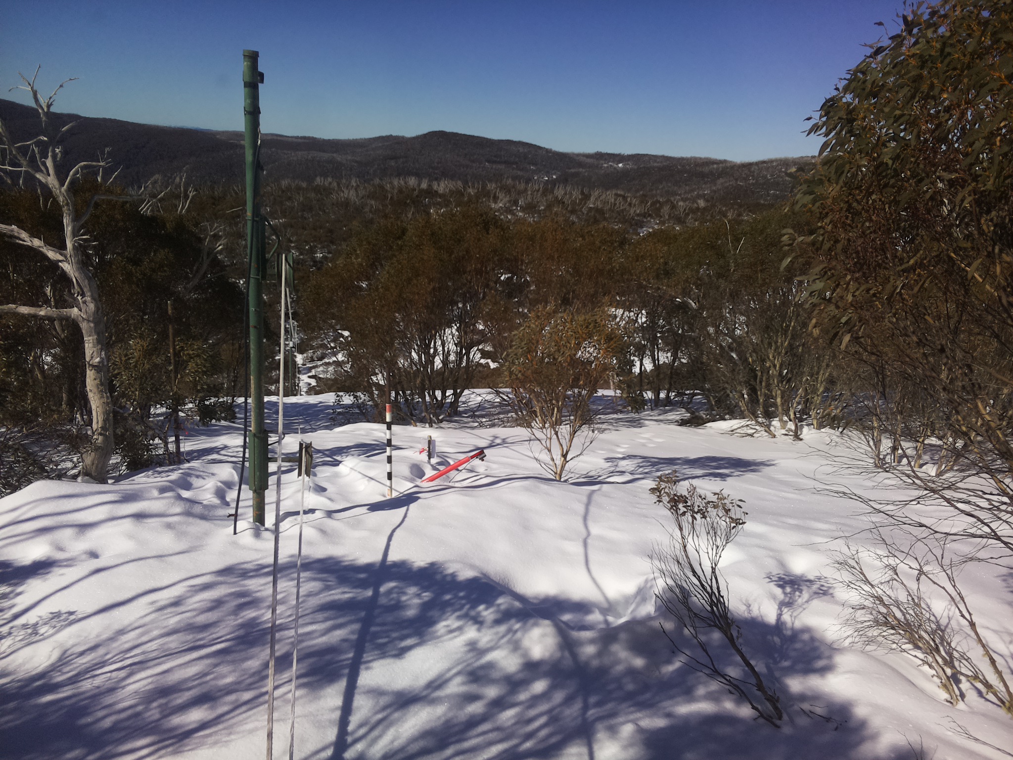 Bogong Web Cam 10:30am Tuesday 19th of August 2025