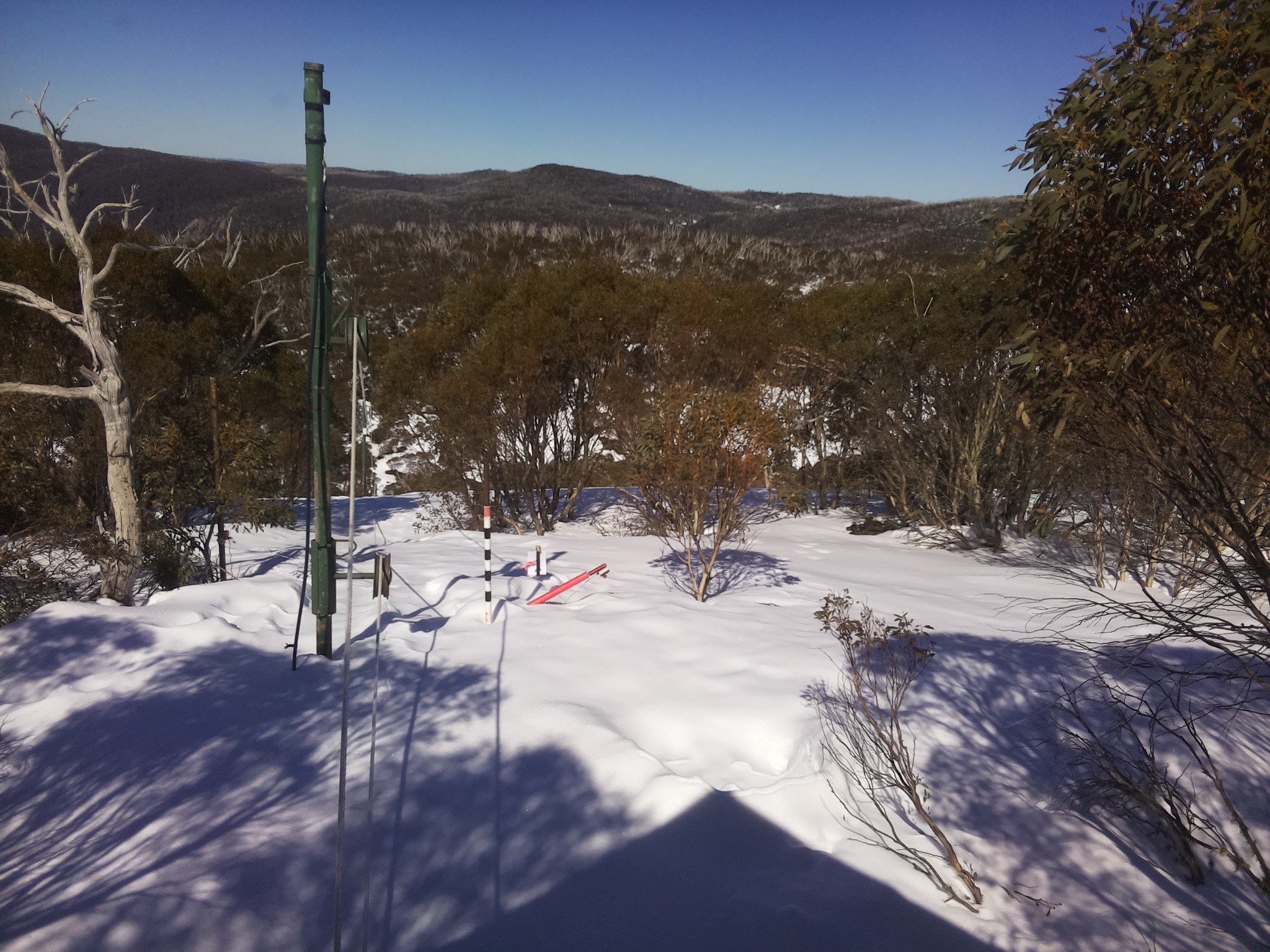 Bogong Web Cam 12:40pm Tuesday 19th of August 2025