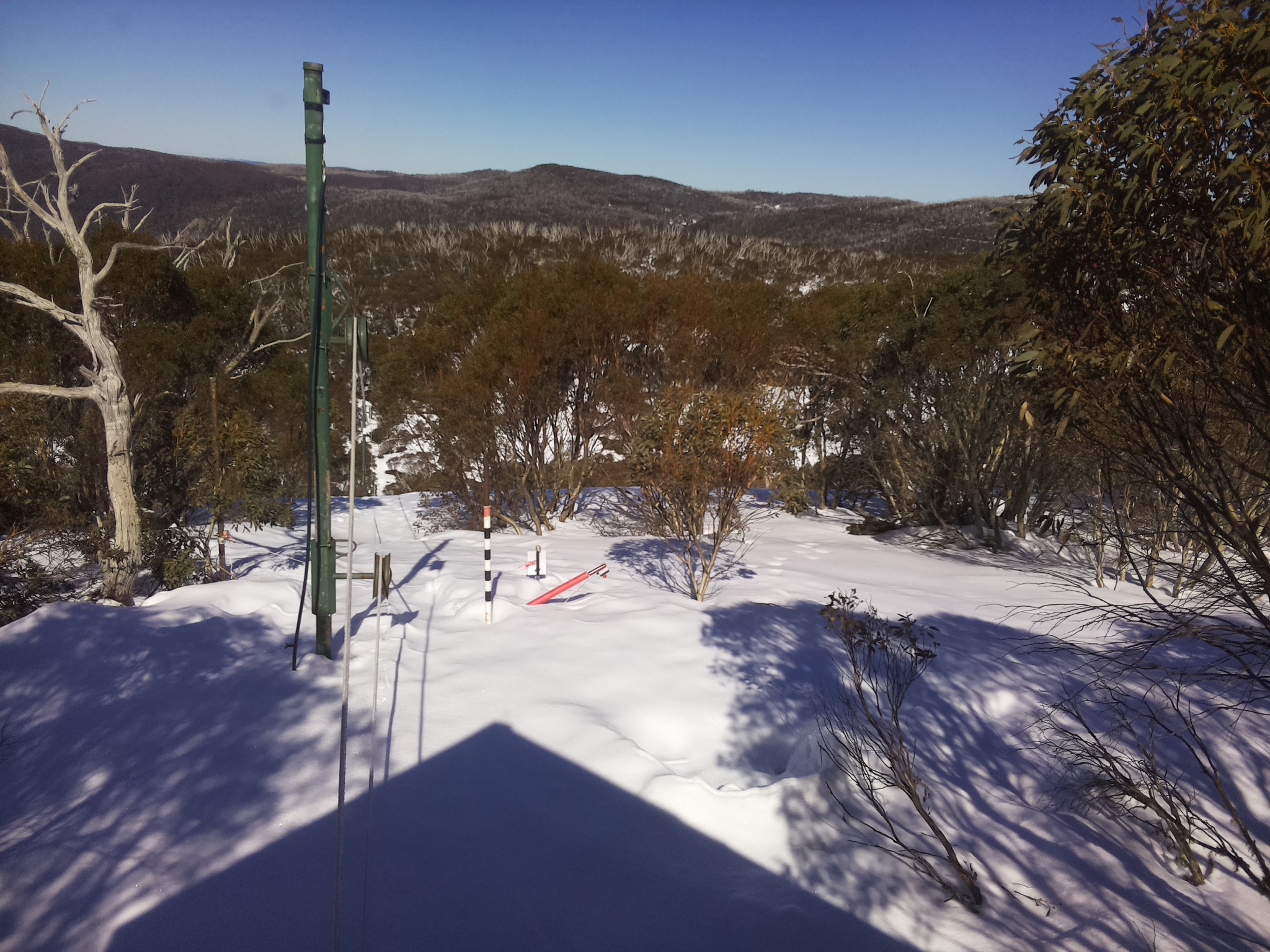 Bogong Web Cam 1:30pm Tuesday 19th of August 2025