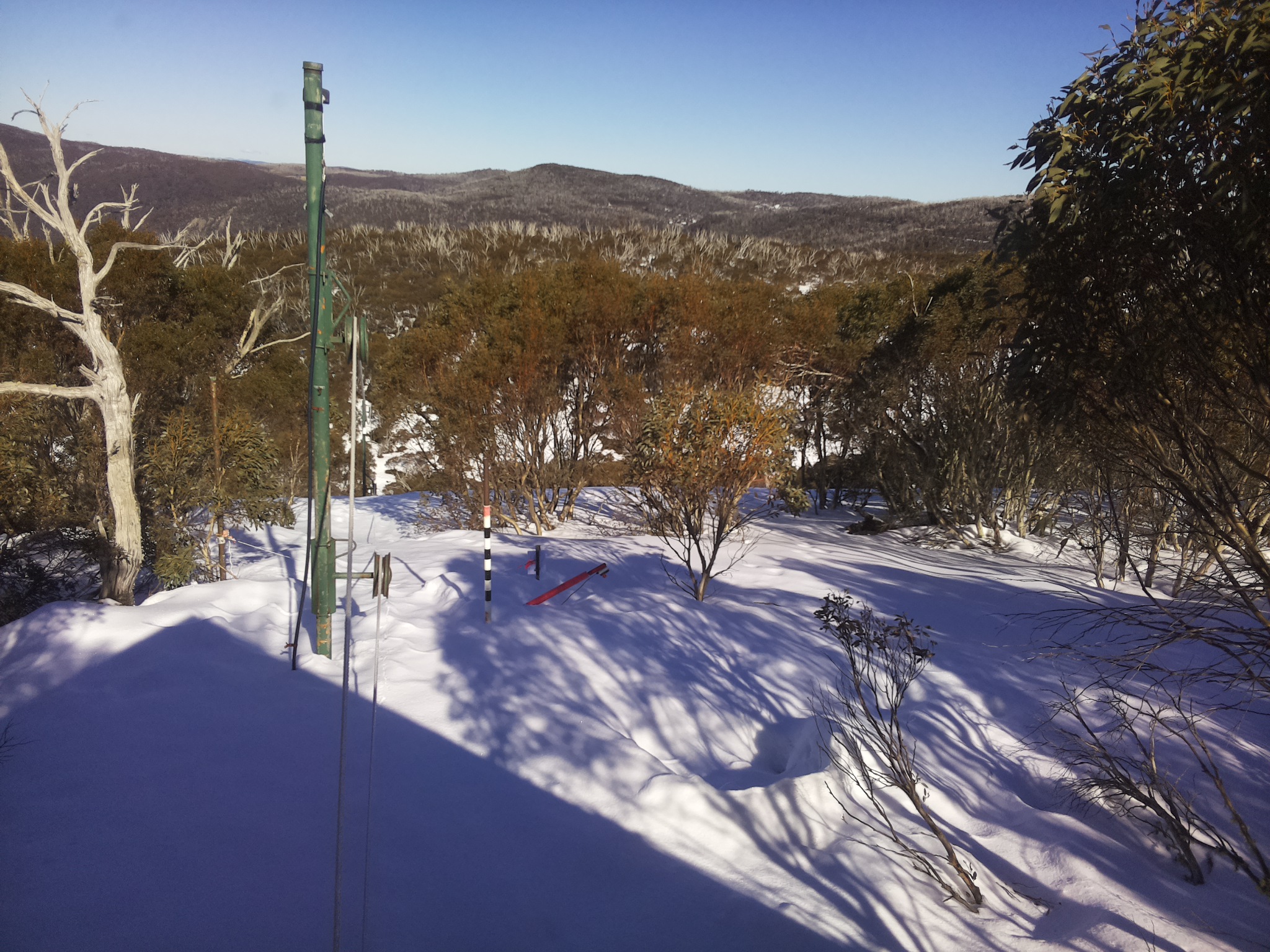 Bogong Web Cam 2:40pm Tuesday 19th of August 2025