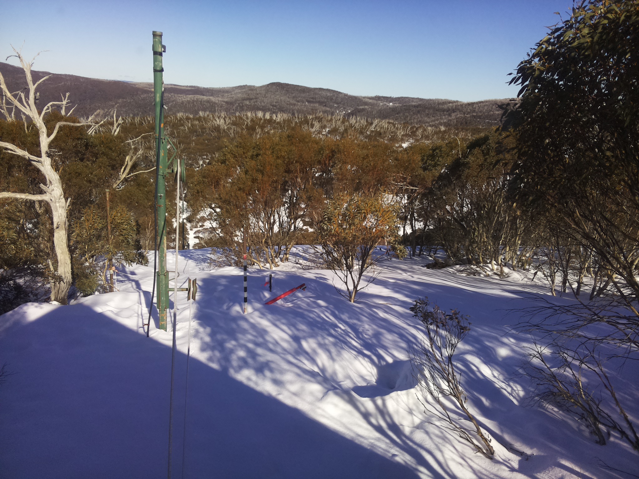 Bogong Web Cam 2:50pm Tuesday 19th of August 2025