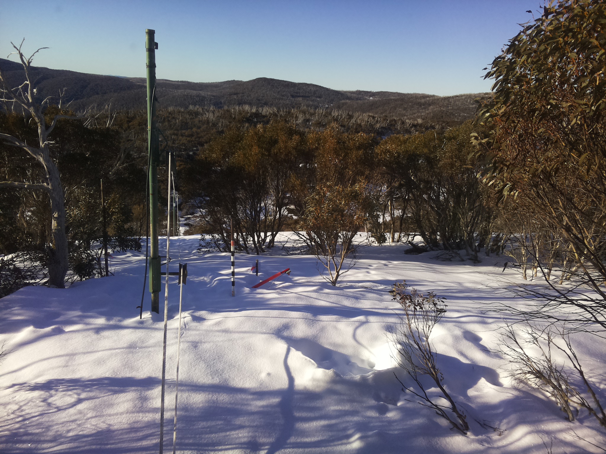 Bogong Web Cam 8:10am Wednesday 20th of August 2025