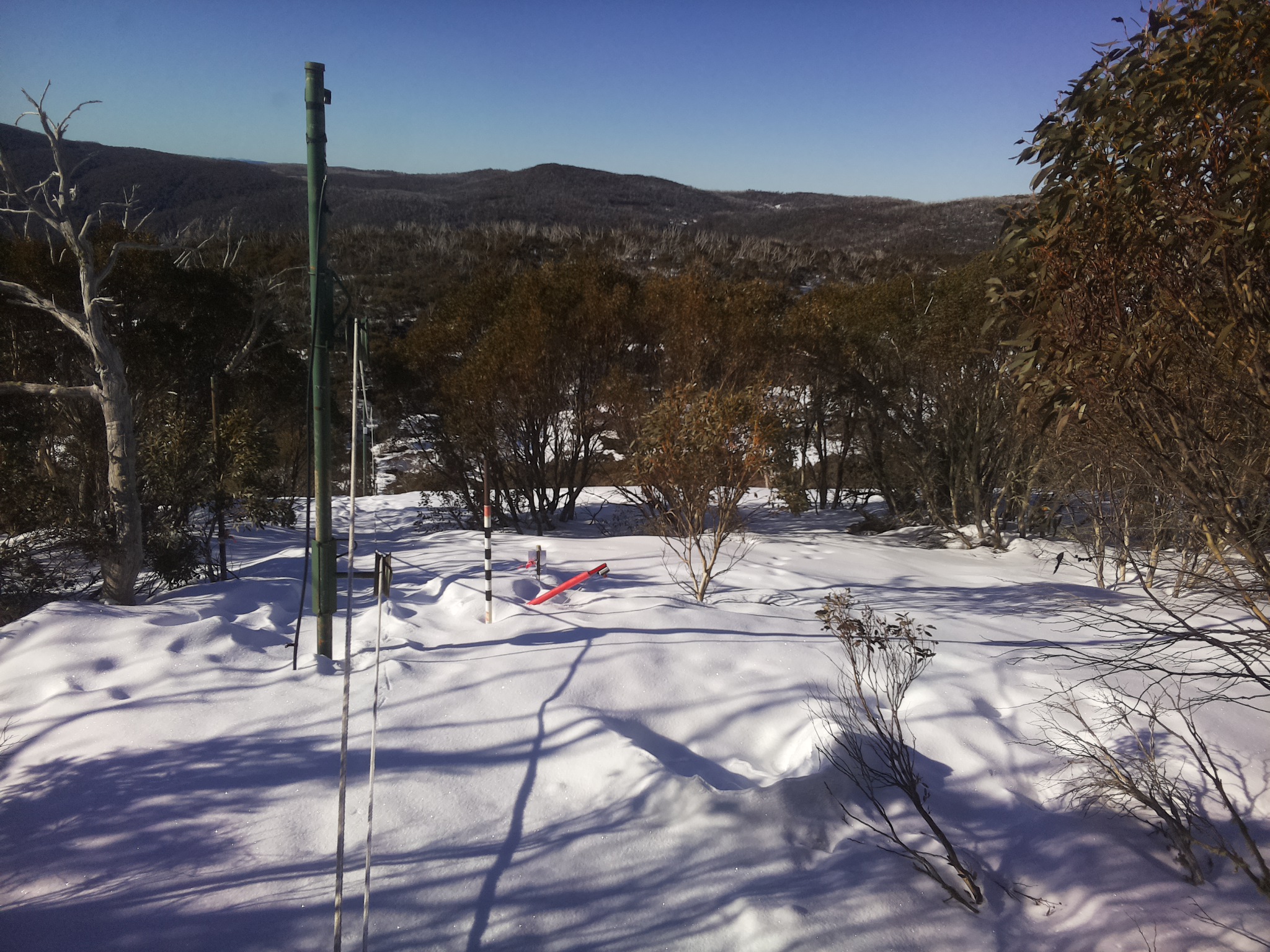 Bogong Web Cam 9:10am Wednesday 20th of August 2025