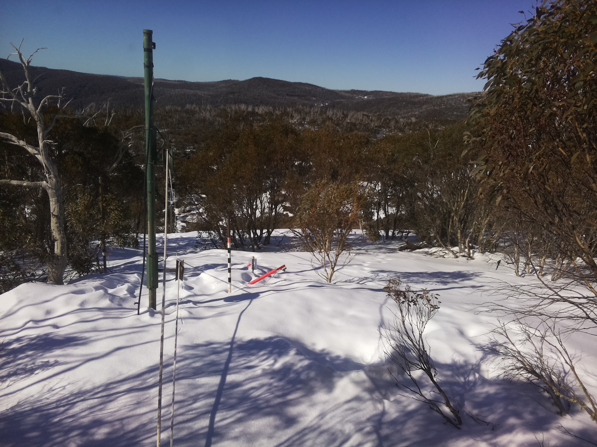 Bogong Web Cam 10:00am Wednesday 20th of August 2025