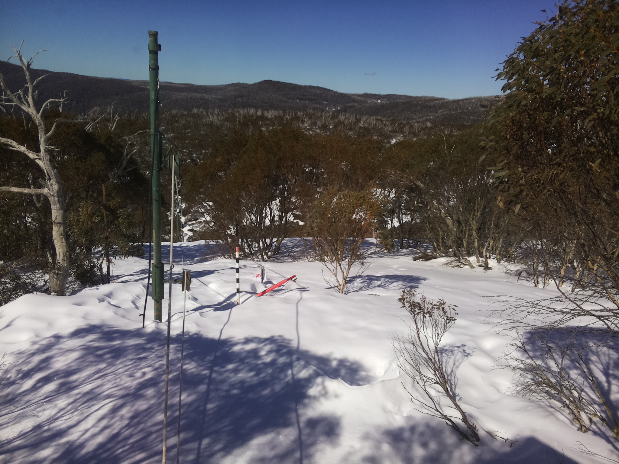 Bogong Web Cam 11:30am Wednesday 20th of August 2025