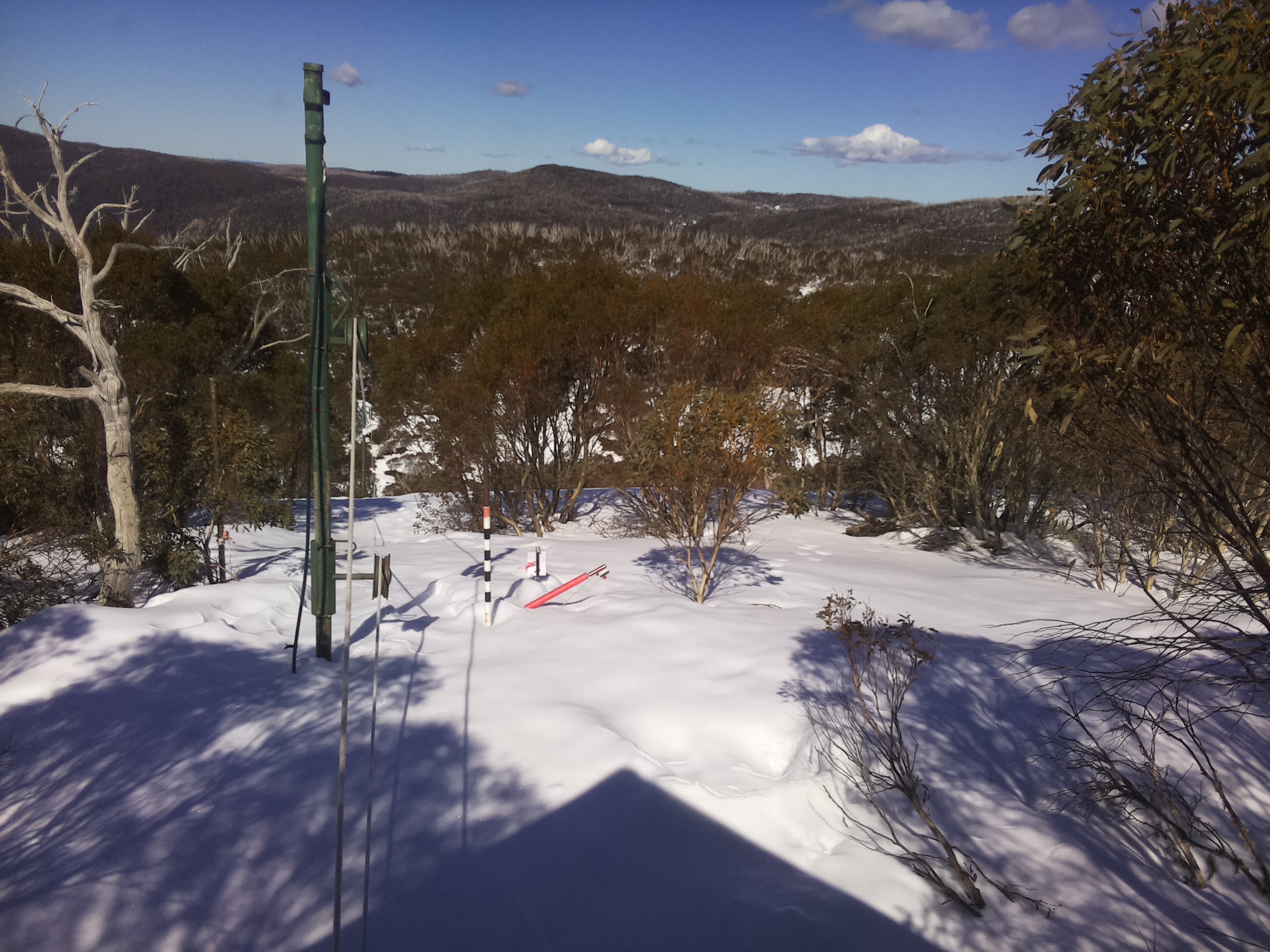 Bogong Web Cam 1:00pm Wednesday 20th of August 2025