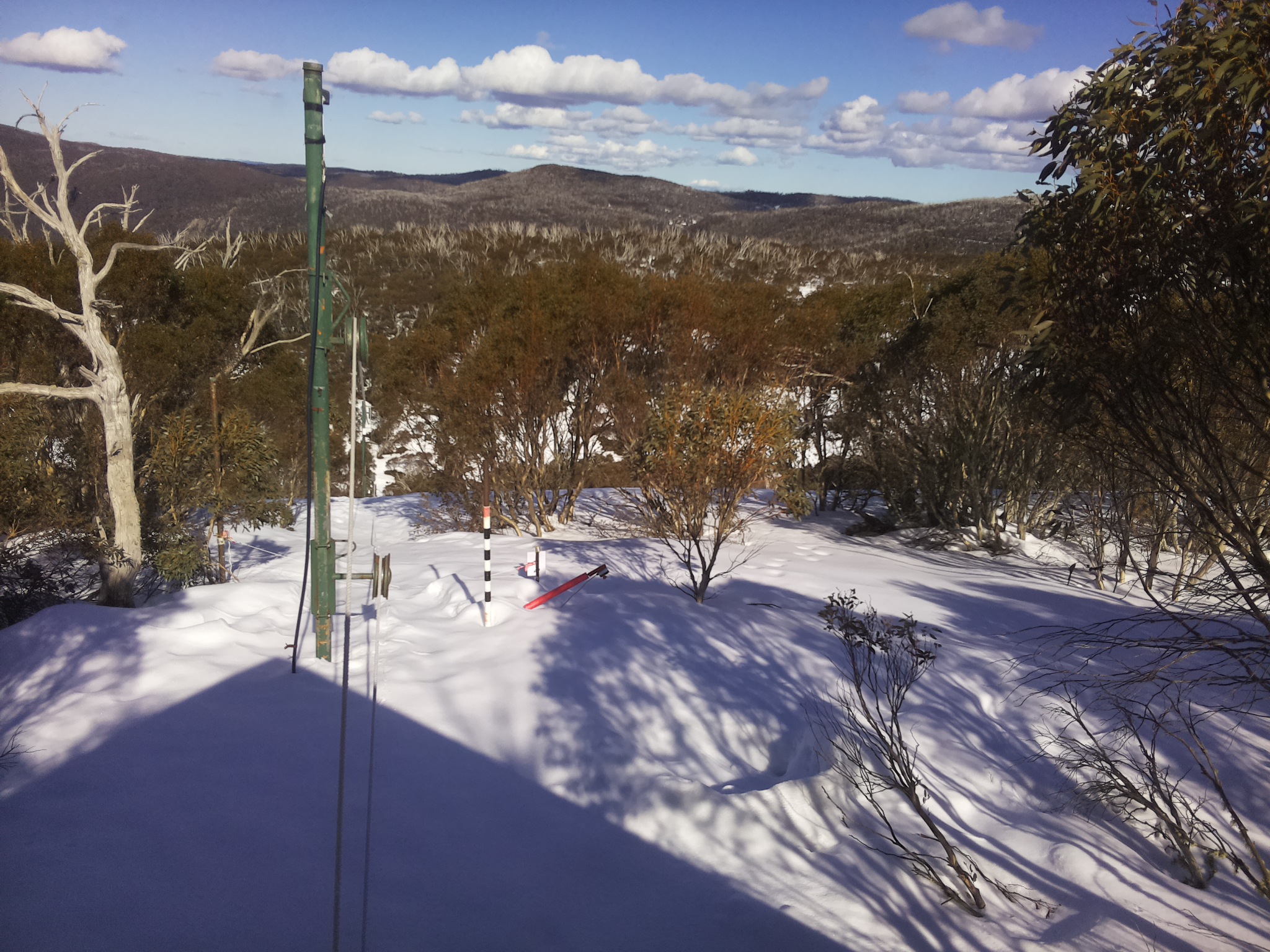 Bogong Web Cam 2:20pm Wednesday 20th of August 2025