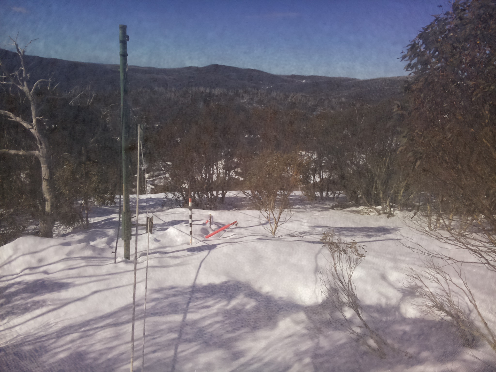 Bogong Web Cam 10:00am Thursday 21st of August 2025