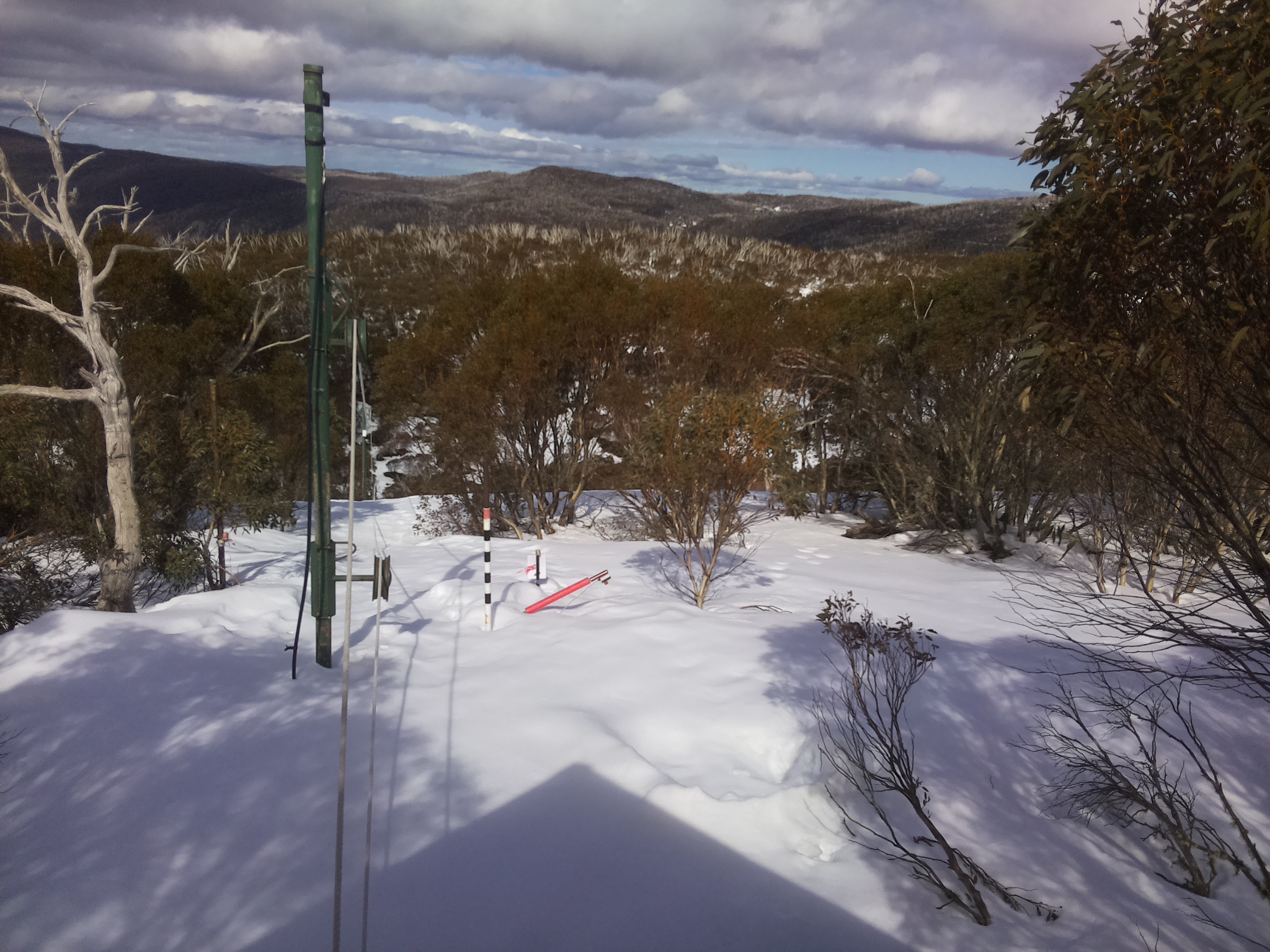 Bogong Web Cam 1:10pm Thursday 21st of August 2025
