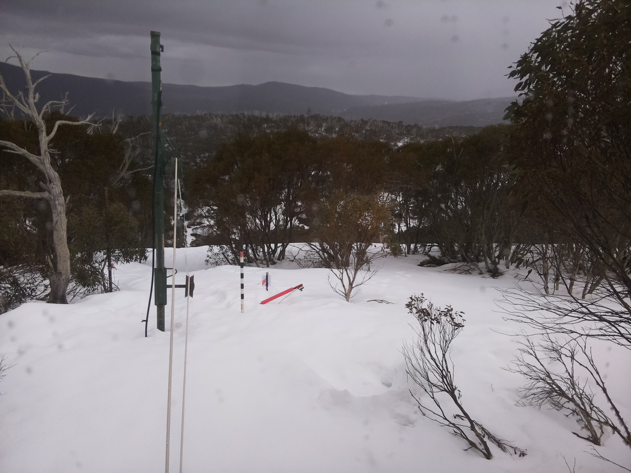 Bogong Web Cam 3:30pm Thursday 21st of August 2025
