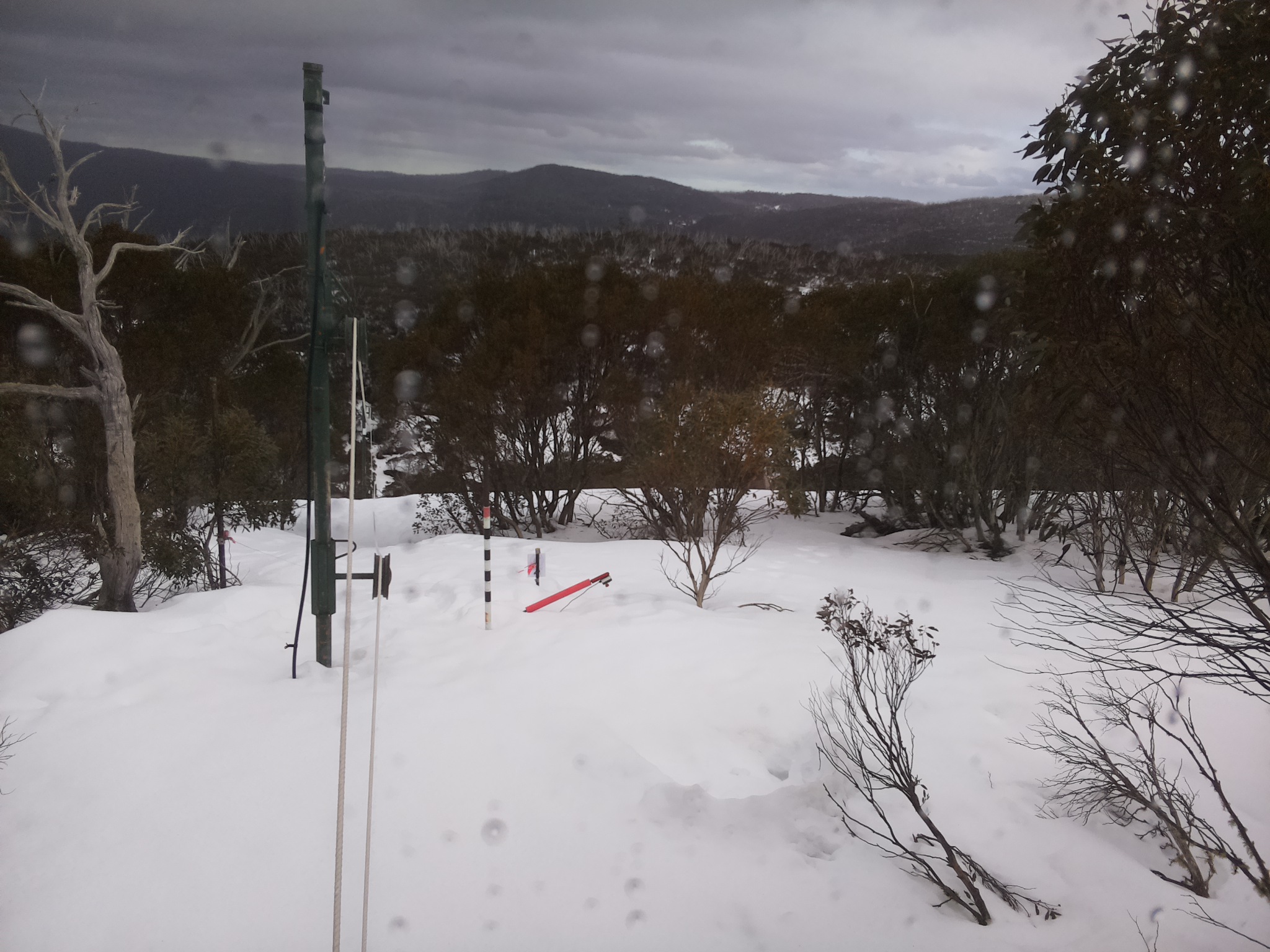 Bogong Web Cam 4:10pm Thursday 21st of August 2025