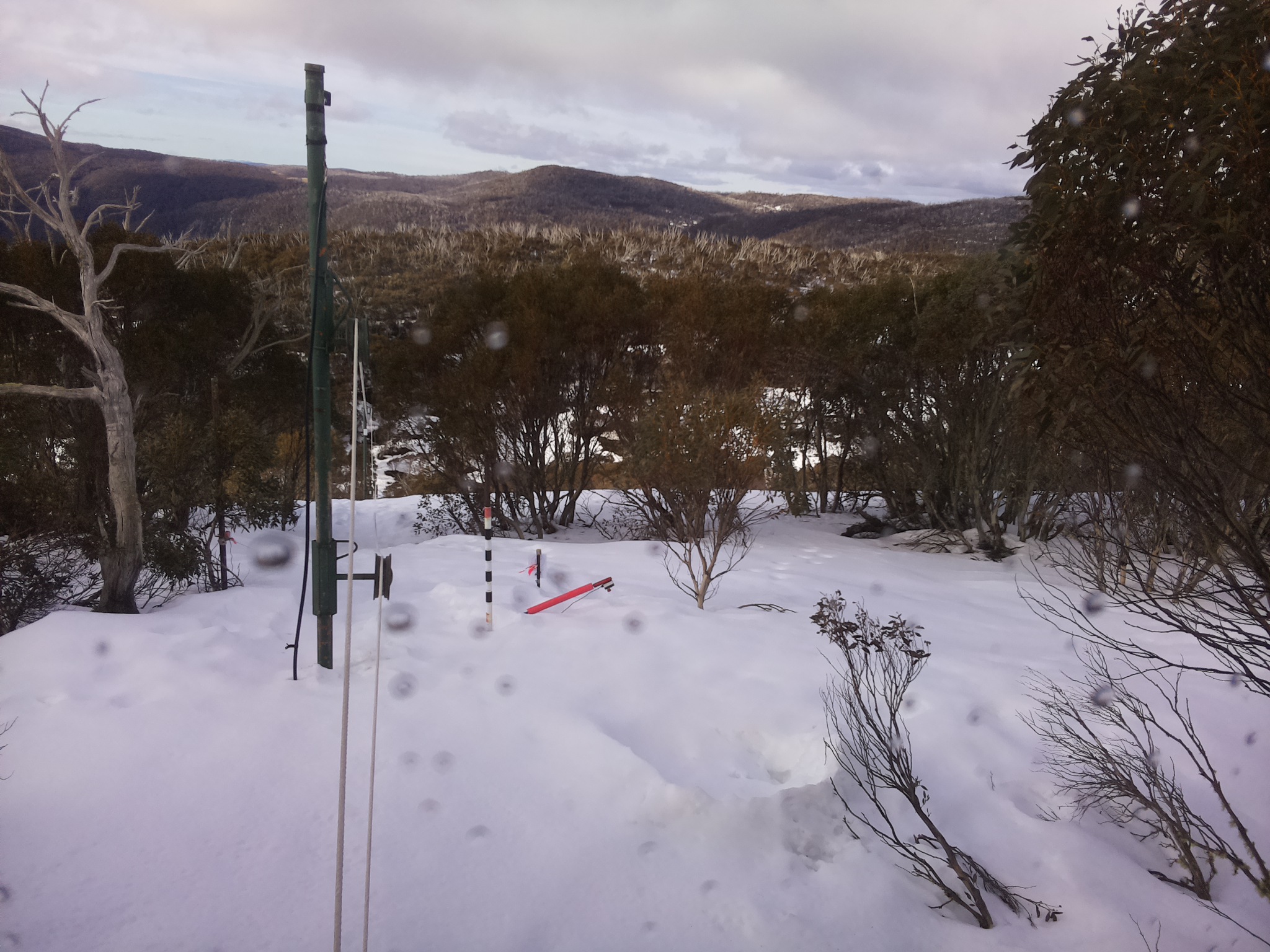 Bogong Web Cam 9:10am Friday 22nd of August 2025