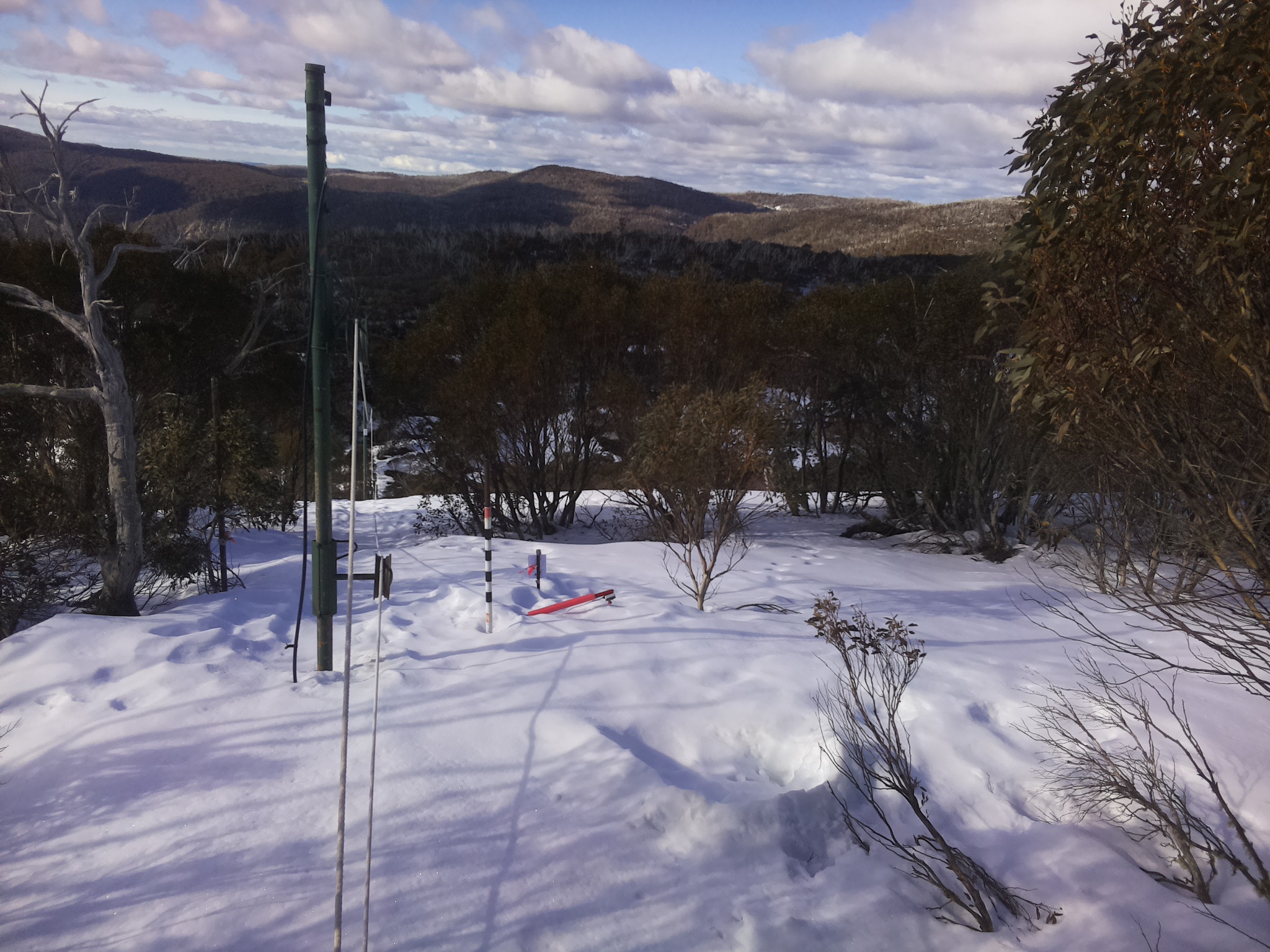 Bogong Web Cam 9:30am Saturday 23rd of August 2025