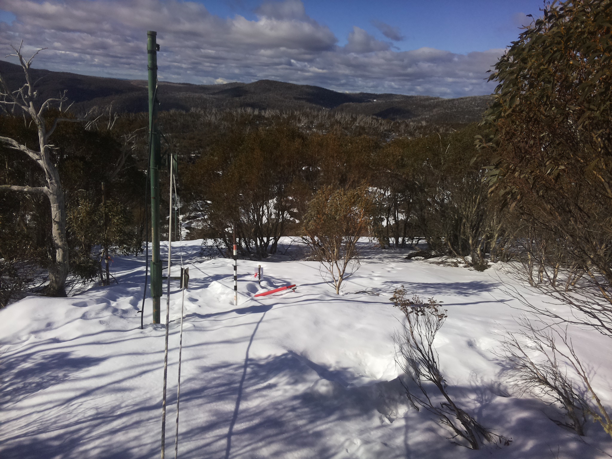 Bogong Web Cam 9:50am Saturday 23rd of August 2025