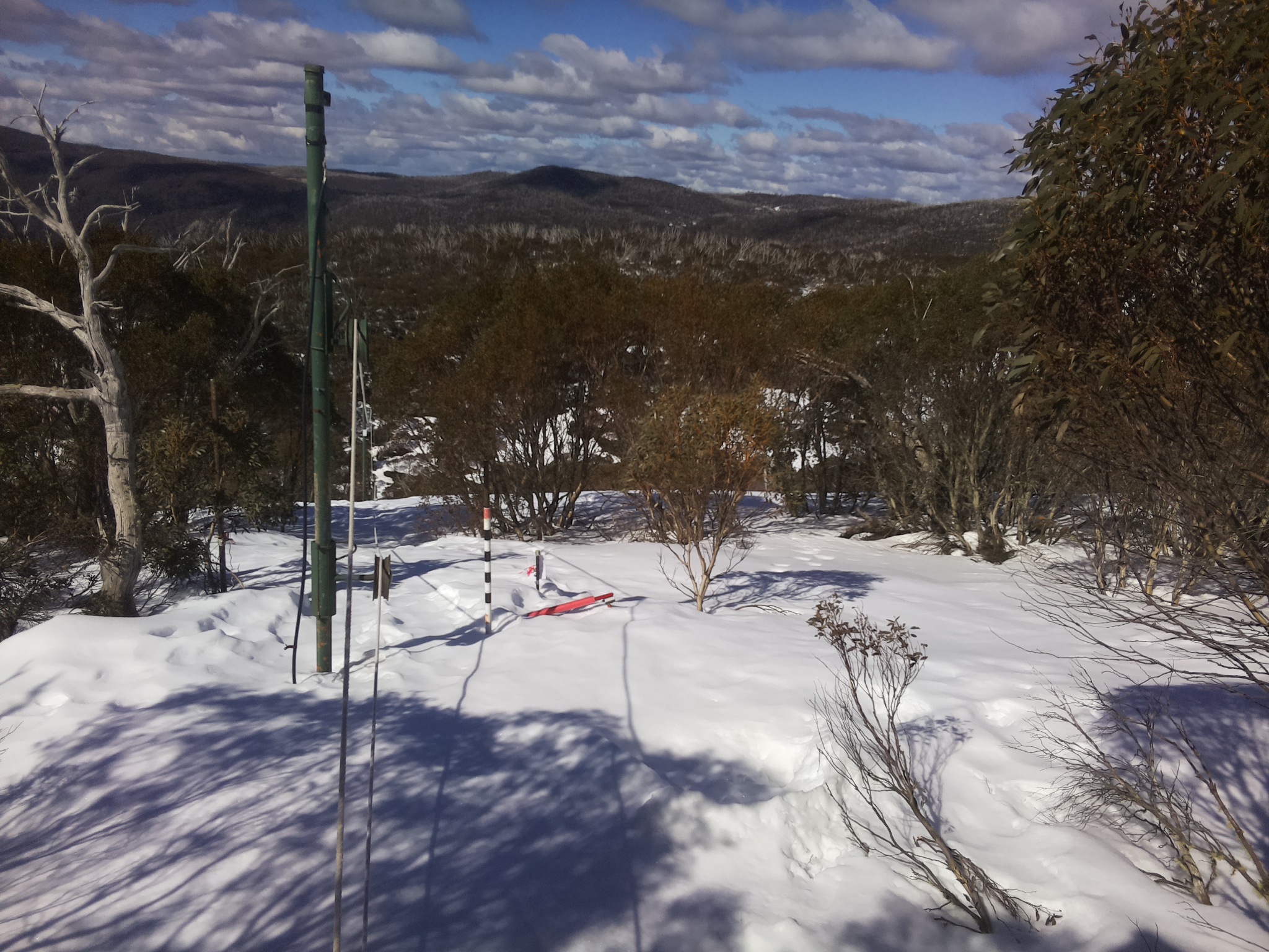 Bogong Web Cam 11:20am Saturday 23rd of August 2025
