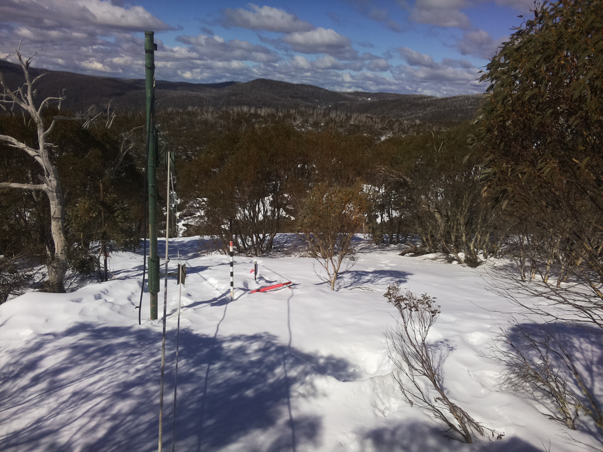 Bogong Web Cam 11:30am Saturday 23rd of August 2025