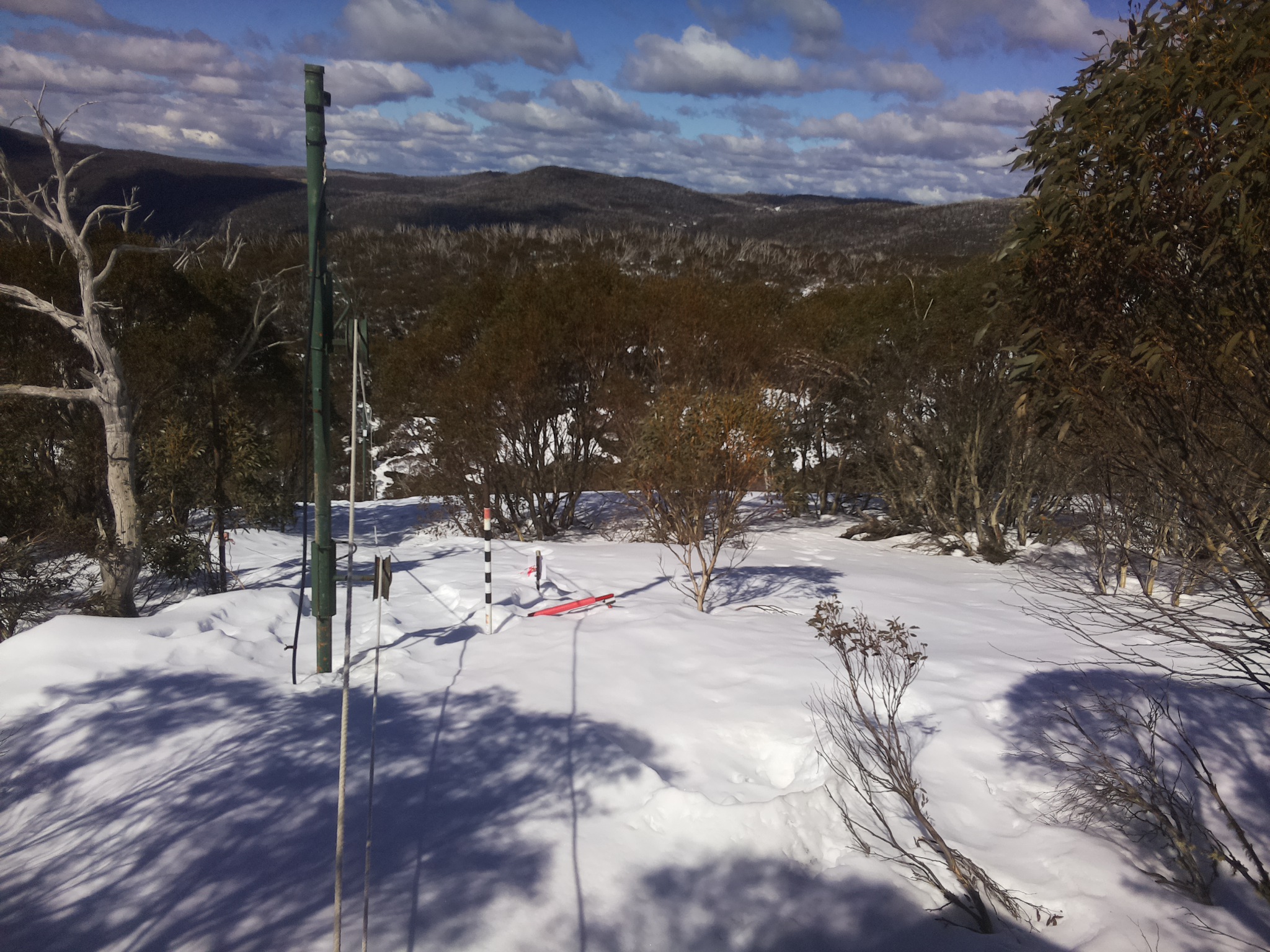 Bogong Web Cam 11:50am Saturday 23rd of August 2025