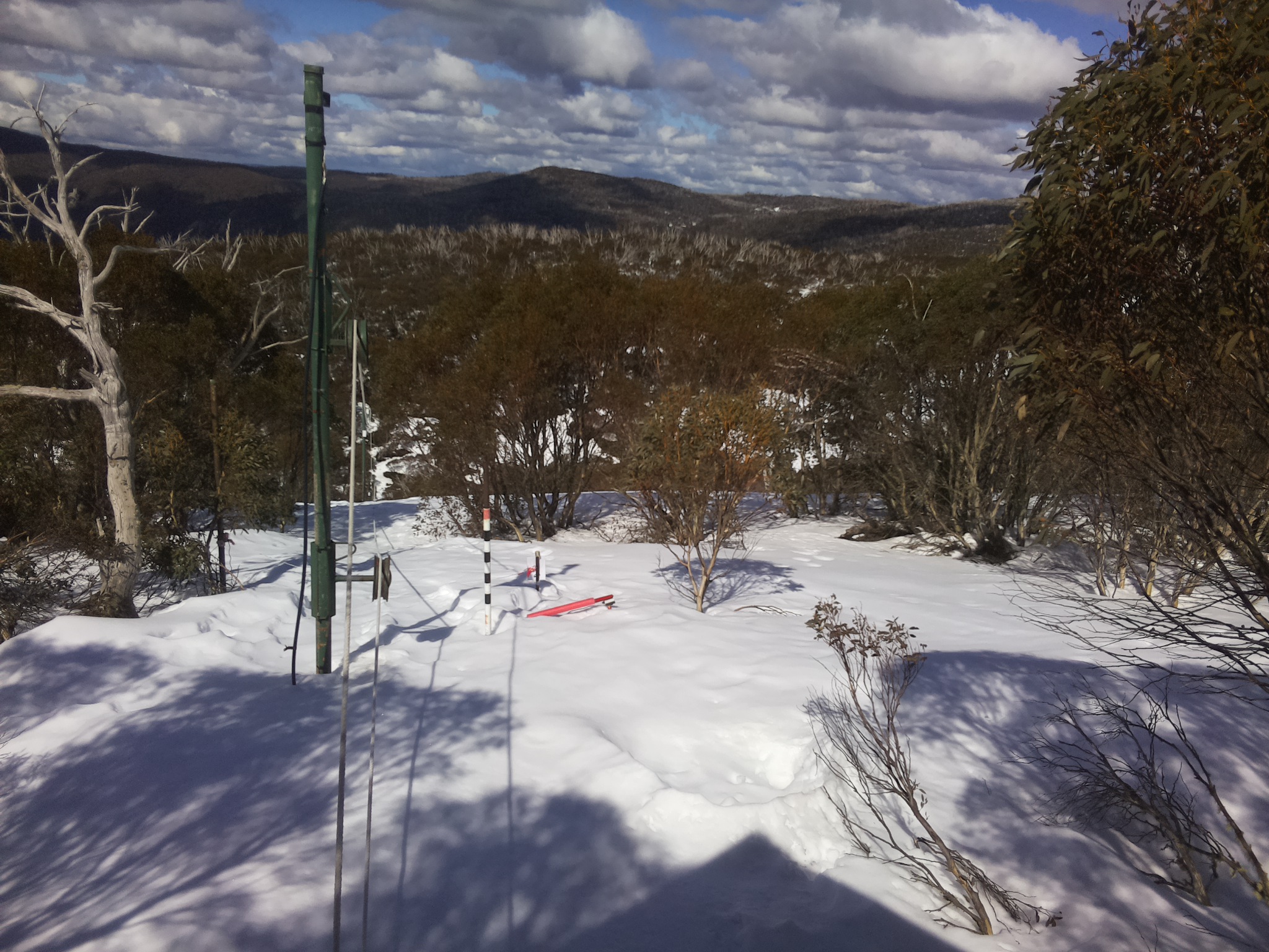 Bogong Web Cam 12:30pm Saturday 23rd of August 2025