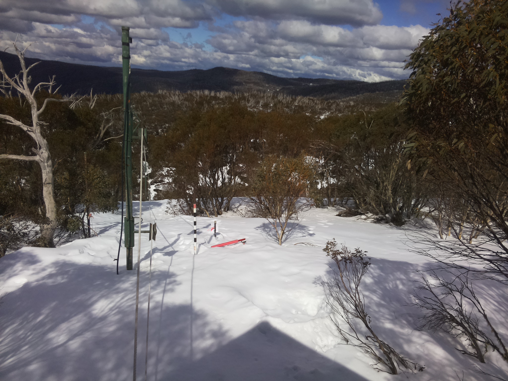 Bogong Web Cam 12:50pm Saturday 23rd of August 2025