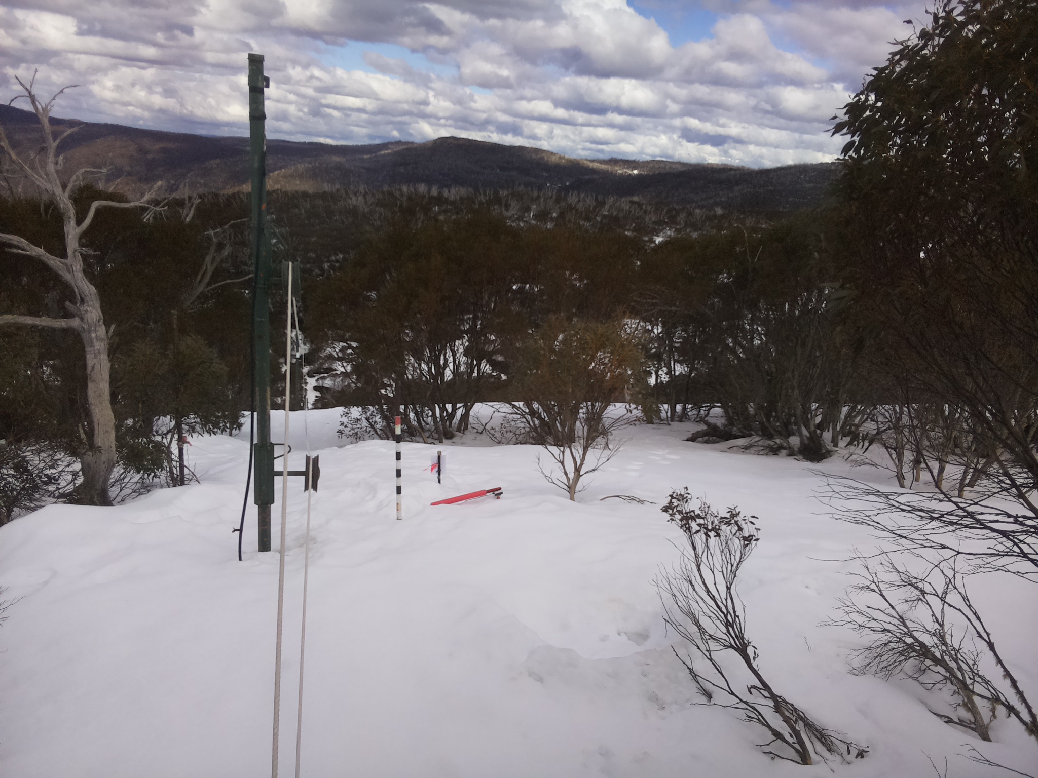 Bogong Web Cam 1:20pm Saturday 23rd of August 2025