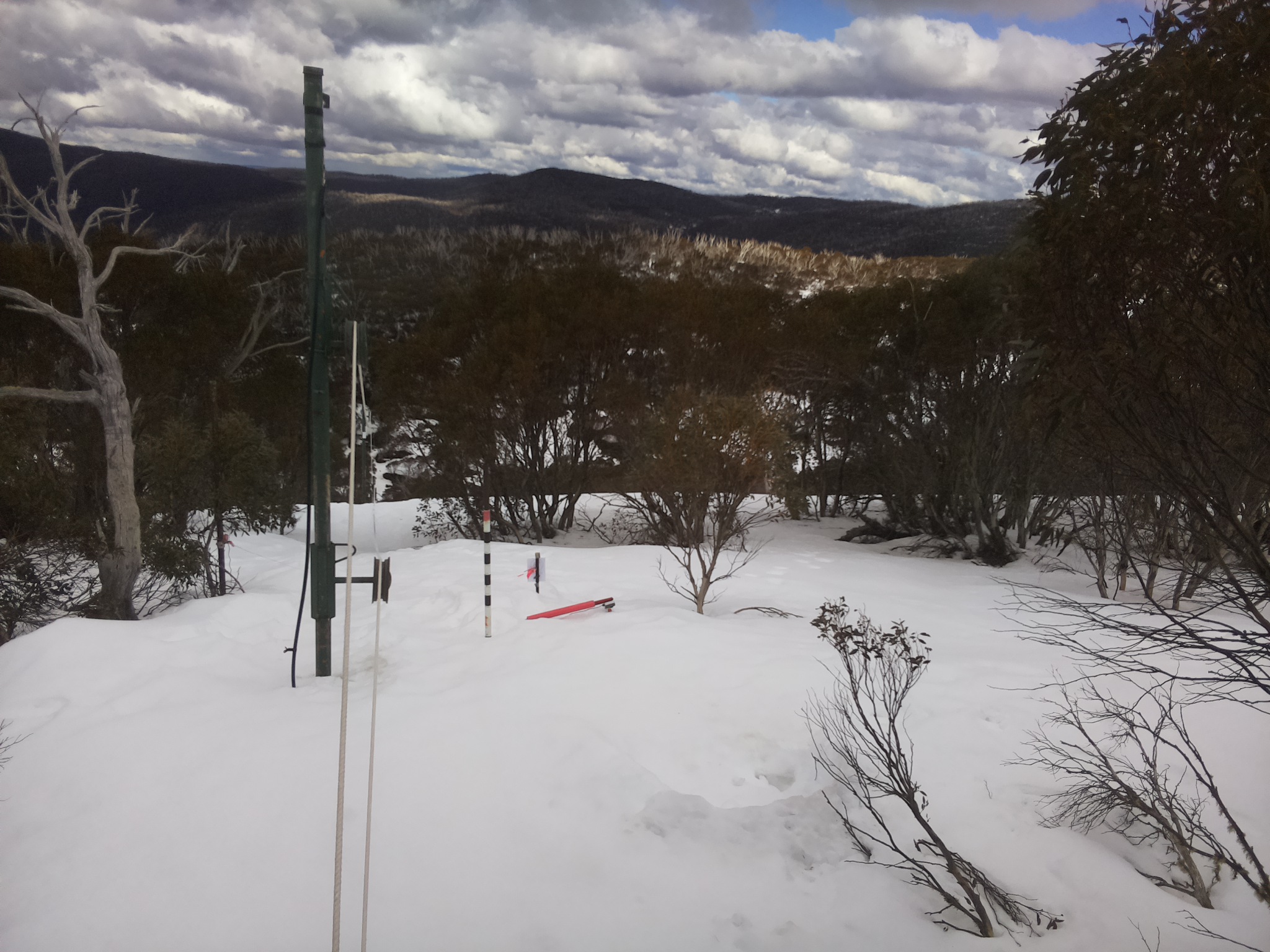 Bogong Web Cam 2:00pm Saturday 23rd of August 2025