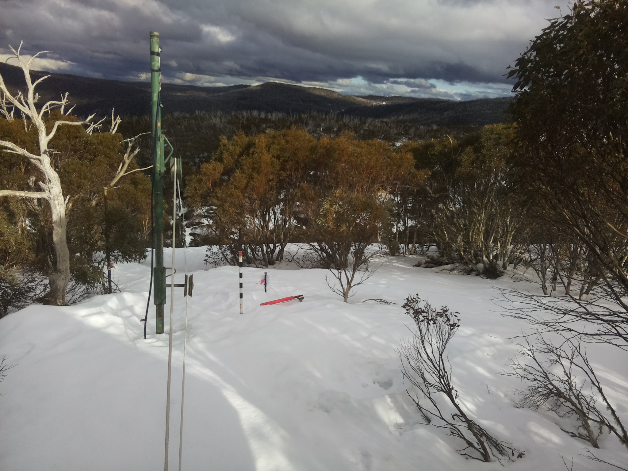 Bogong Web Cam 3:50pm Saturday 23rd of August 2025