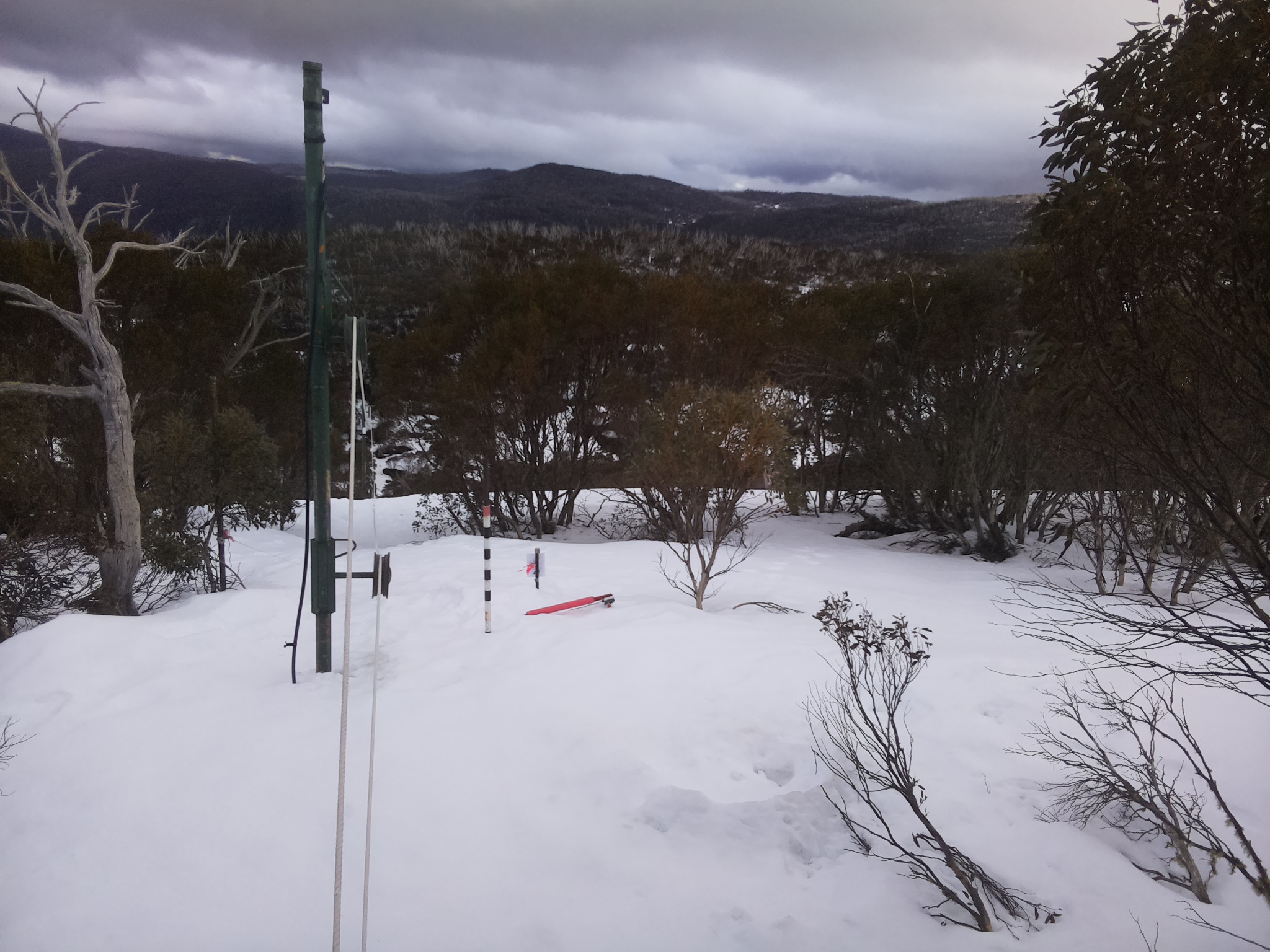 Bogong Web Cam 4:50pm Saturday 23rd of August 2025