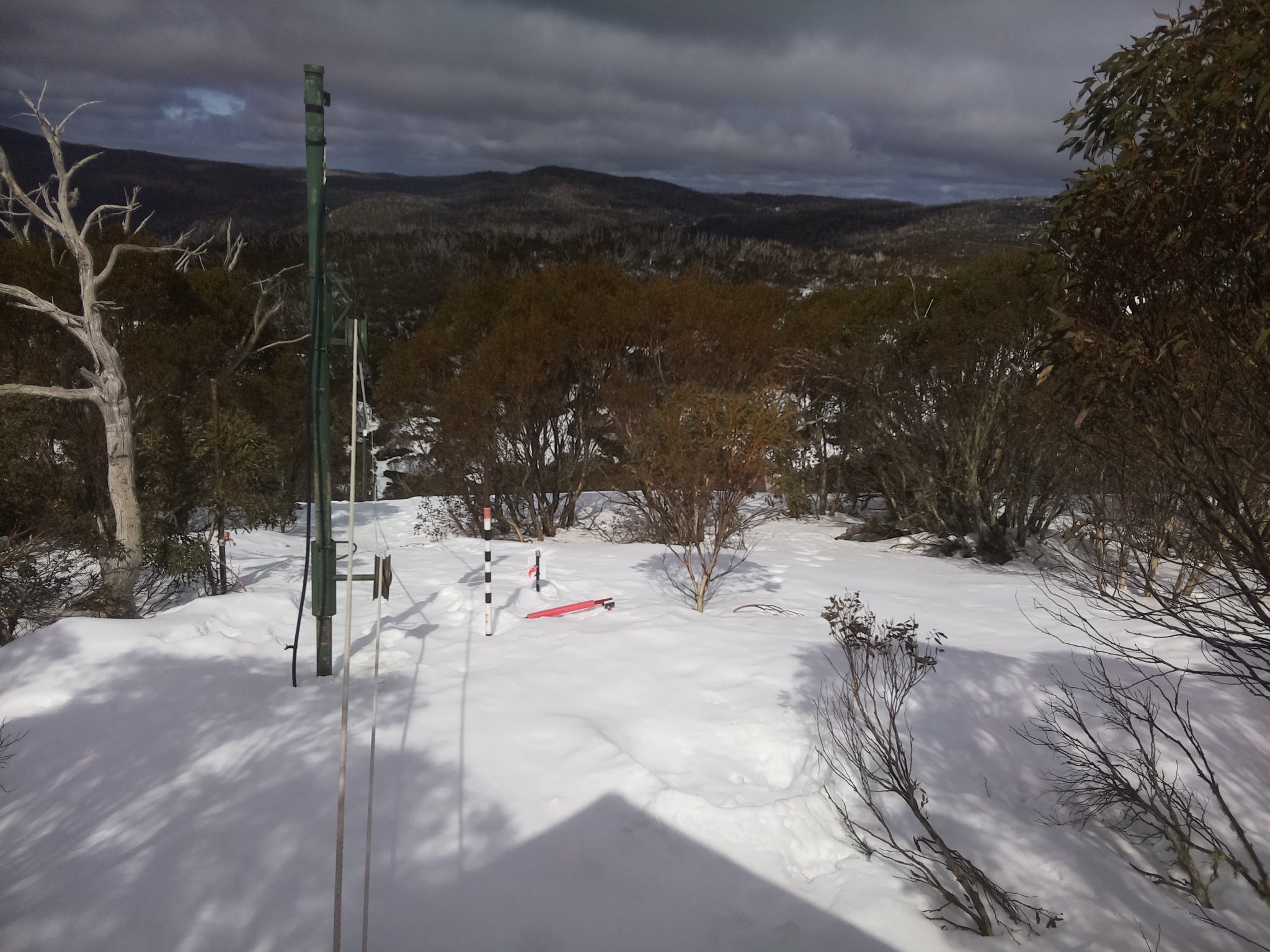 Bogong Web Cam 1:00pm Sunday 24th of August 2025