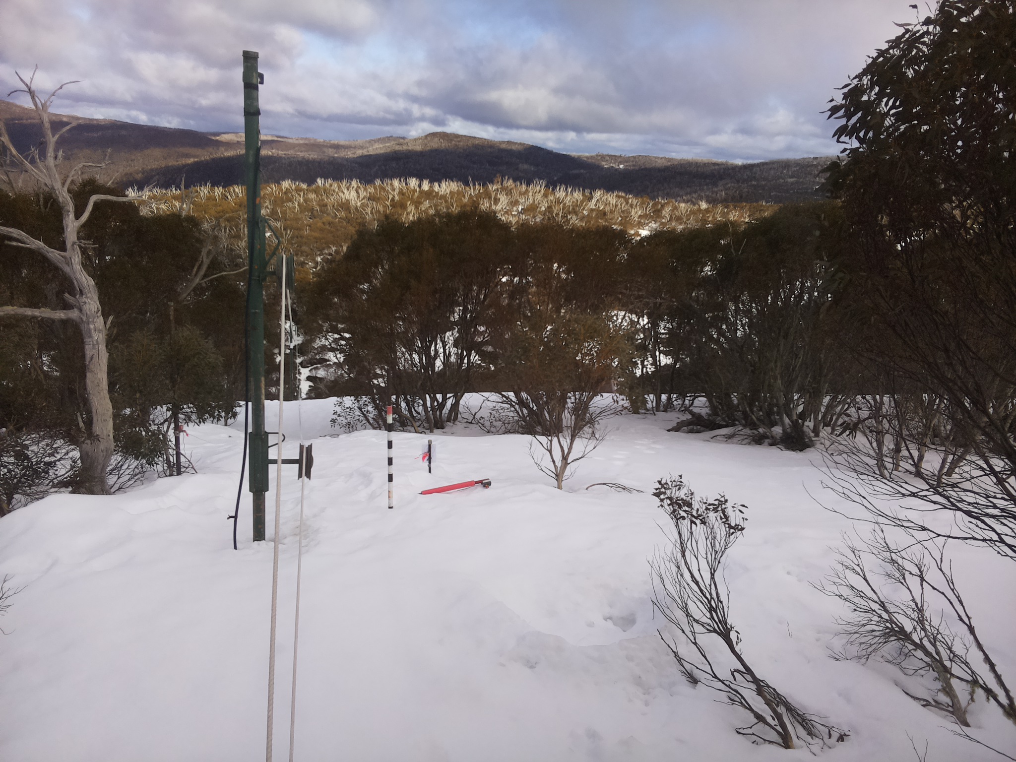 Bogong Web Cam 3:30pm Sunday 24th of August 2025