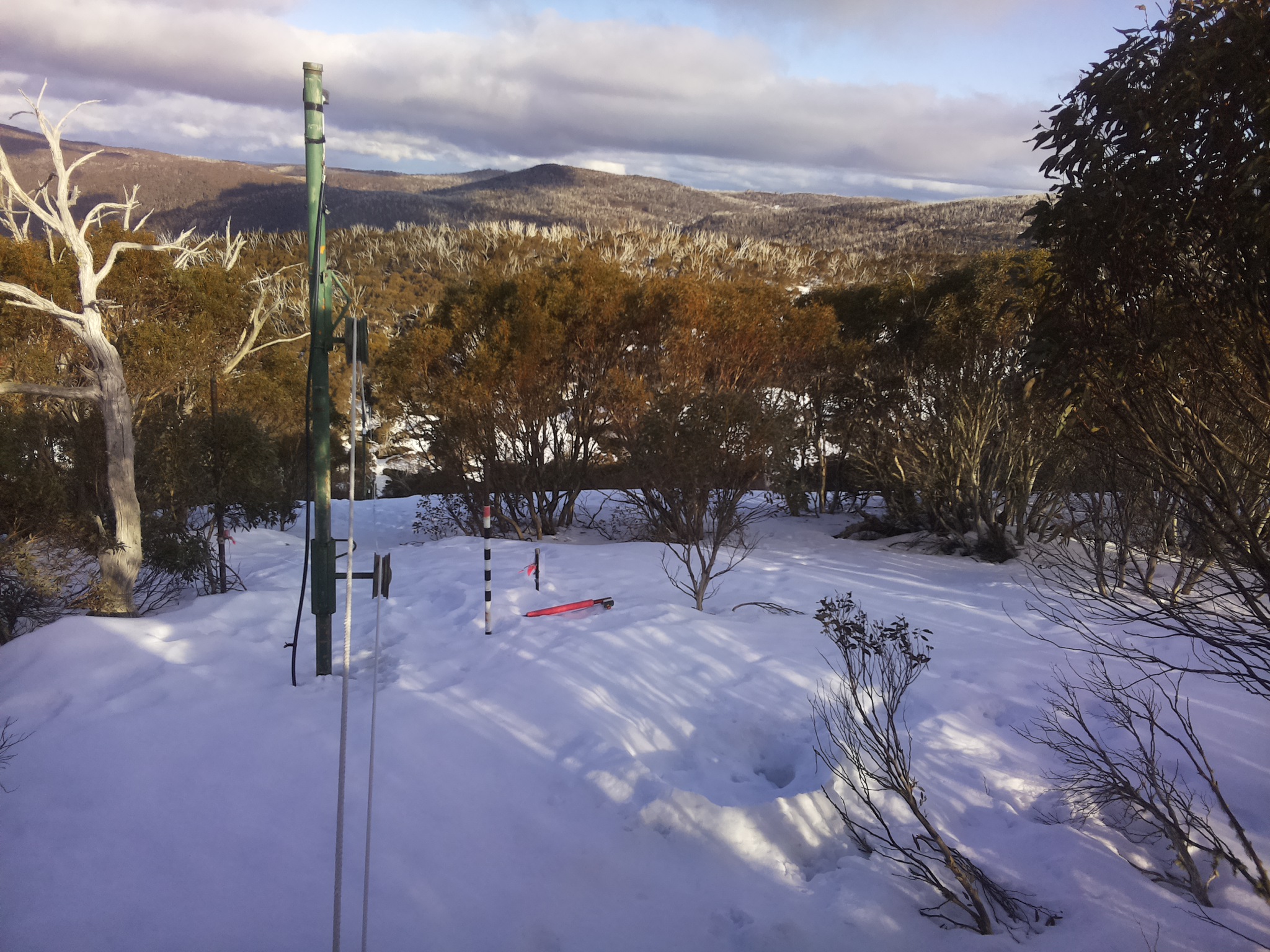Bogong Web Cam 4:10pm Sunday 24th of August 2025