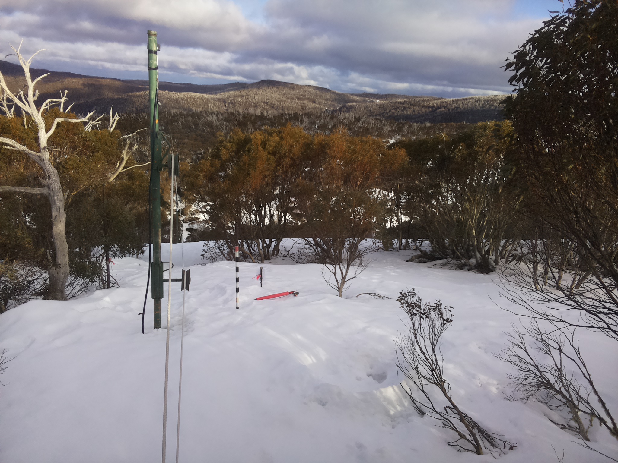 Bogong Web Cam 4:20pm Sunday 24th of August 2025