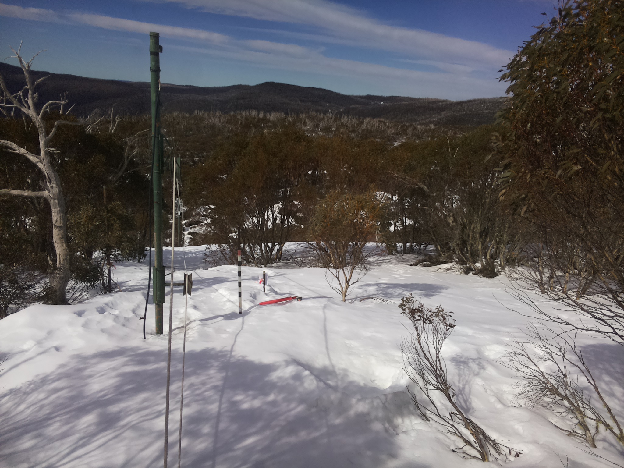 Bogong Web Cam 11:00am Monday 25th of August 2025