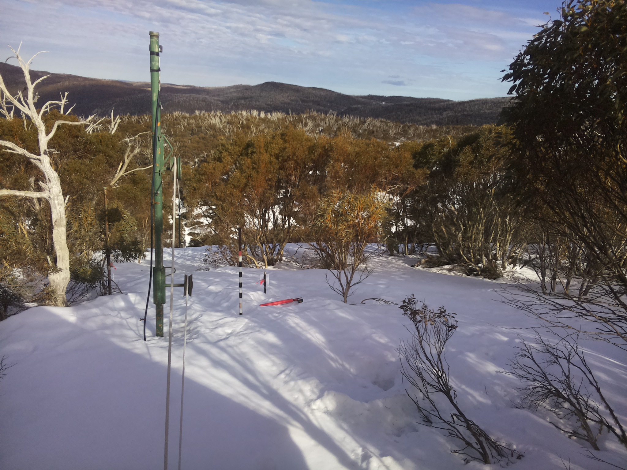 Bogong Web Cam 3:30pm Monday 25th of August 2025
