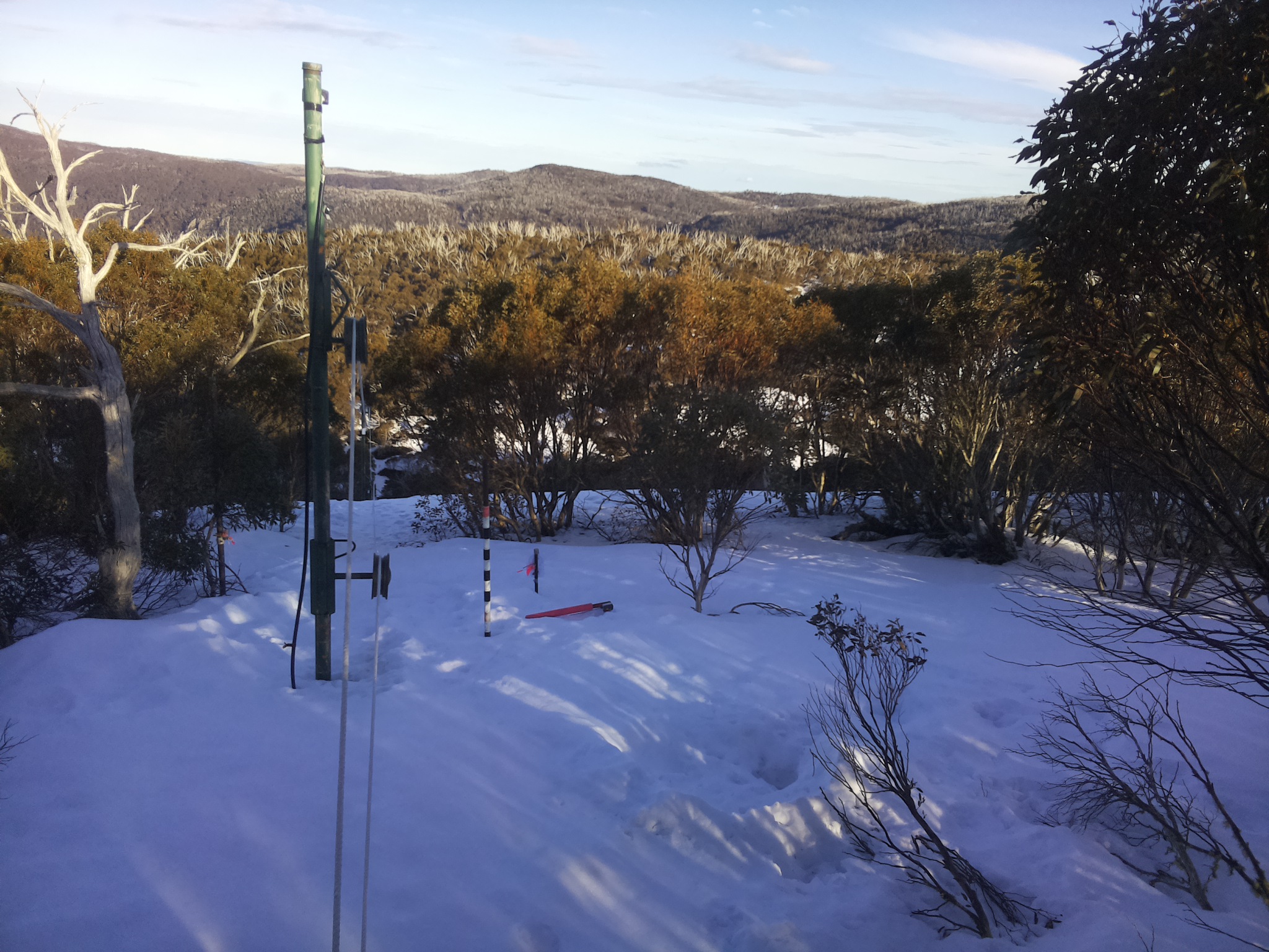 Bogong Web Cam 4:30pm Monday 25th of August 2025