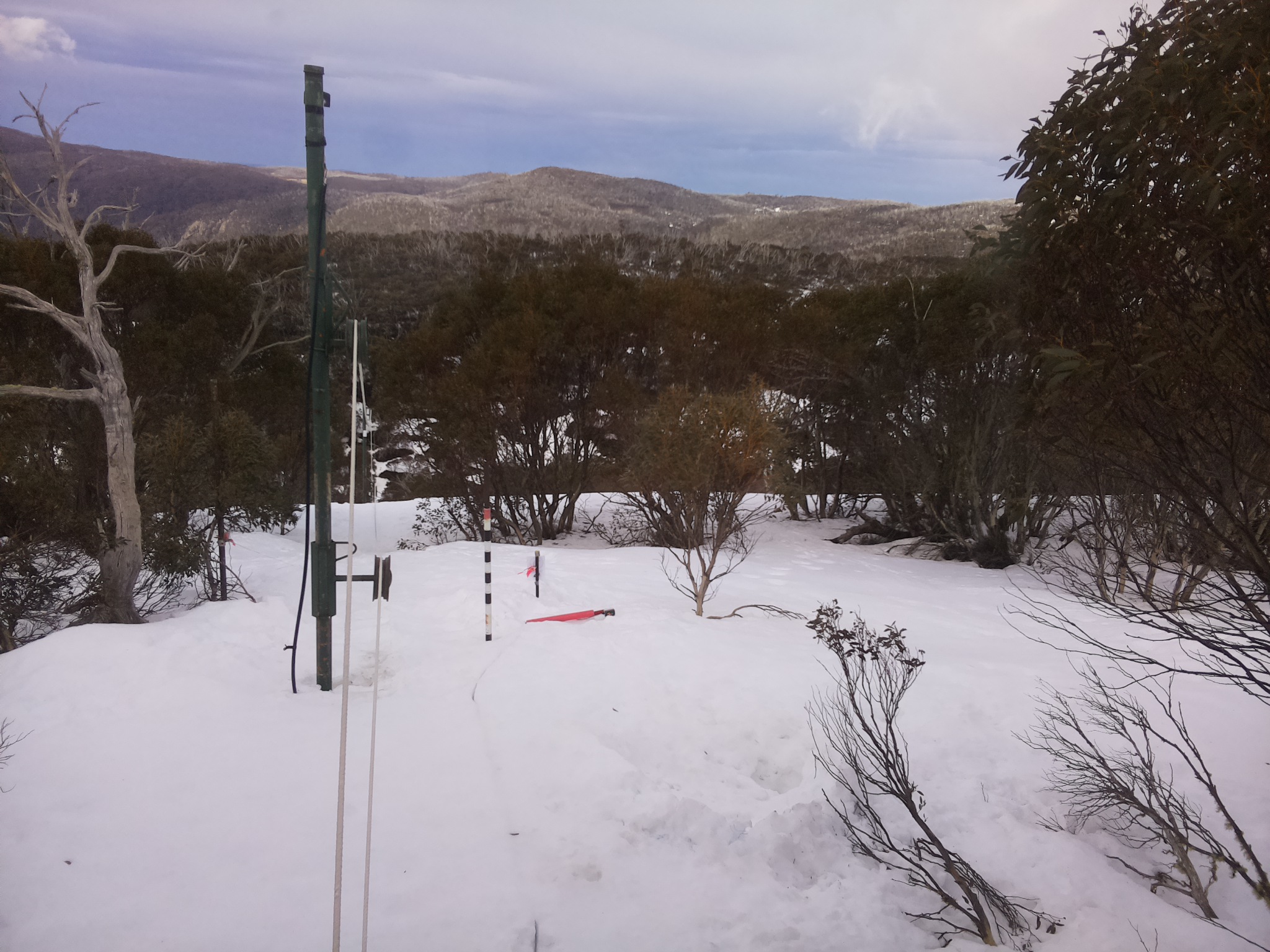 Bogong Web Cam 12:30pm Tuesday 26th of August 2025