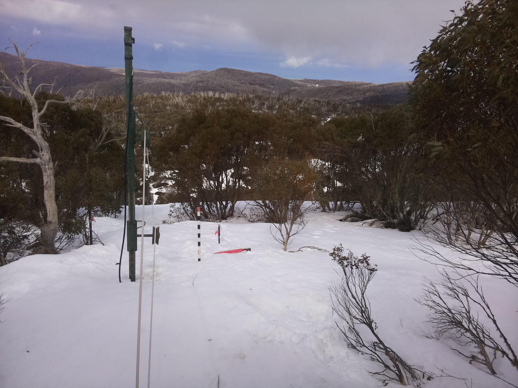 Bogong Web Cam 12:50pm Tuesday 26th of August 2025