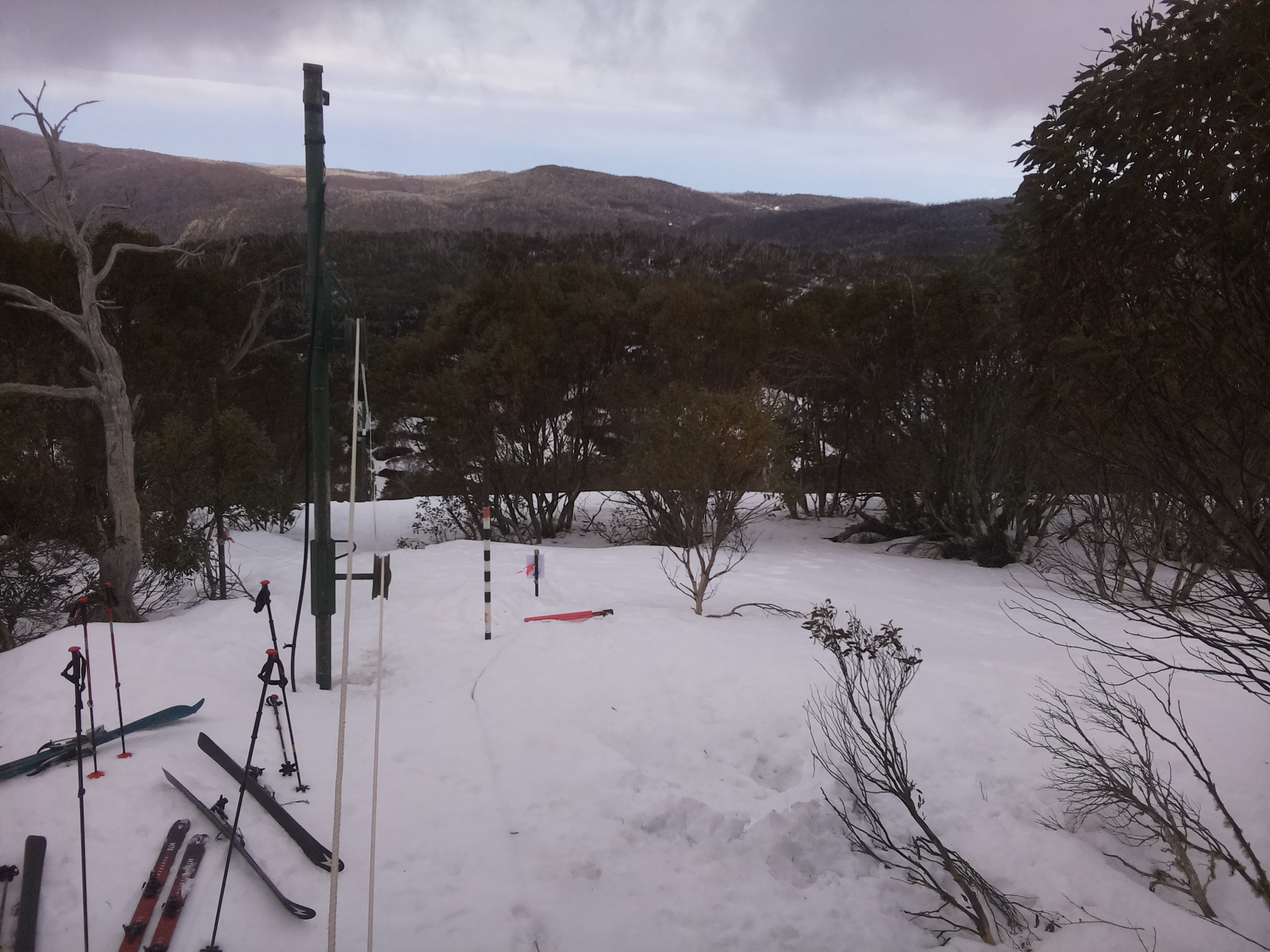 Bogong Web Cam 1:30pm Tuesday 26th of August 2025