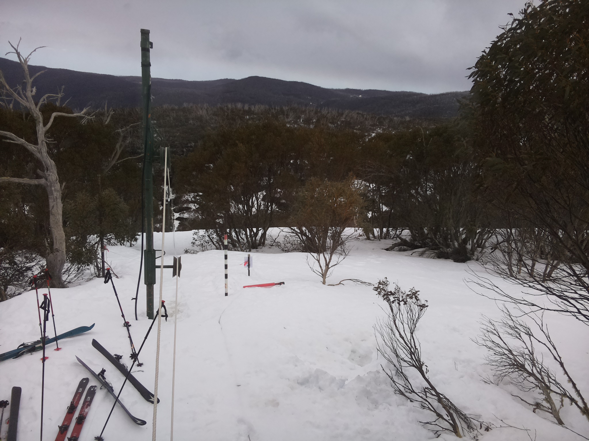 Bogong Web Cam 2:10pm Tuesday 26th of August 2025