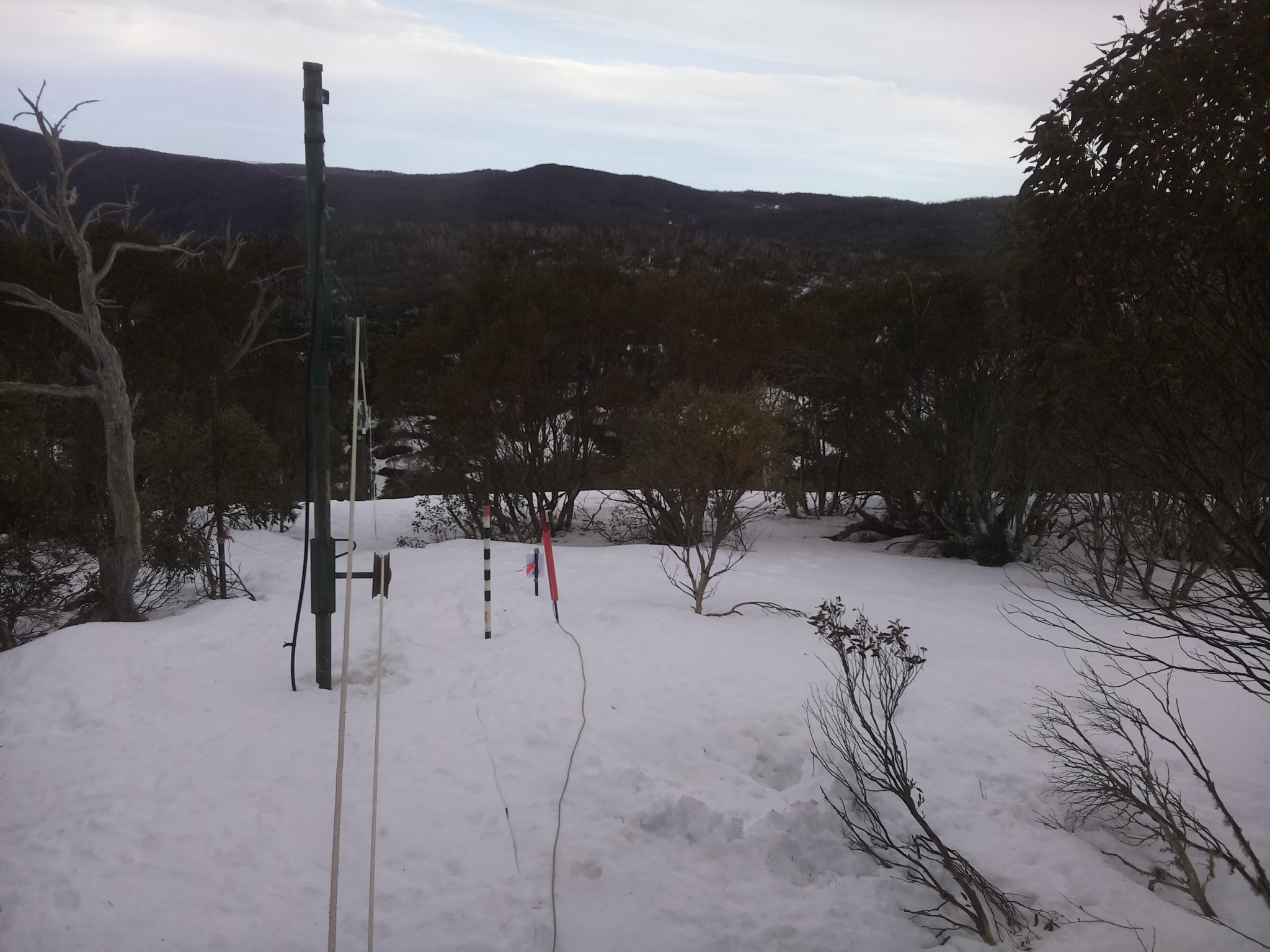 Bogong Web Cam 3:50pm Tuesday 26th of August 2025