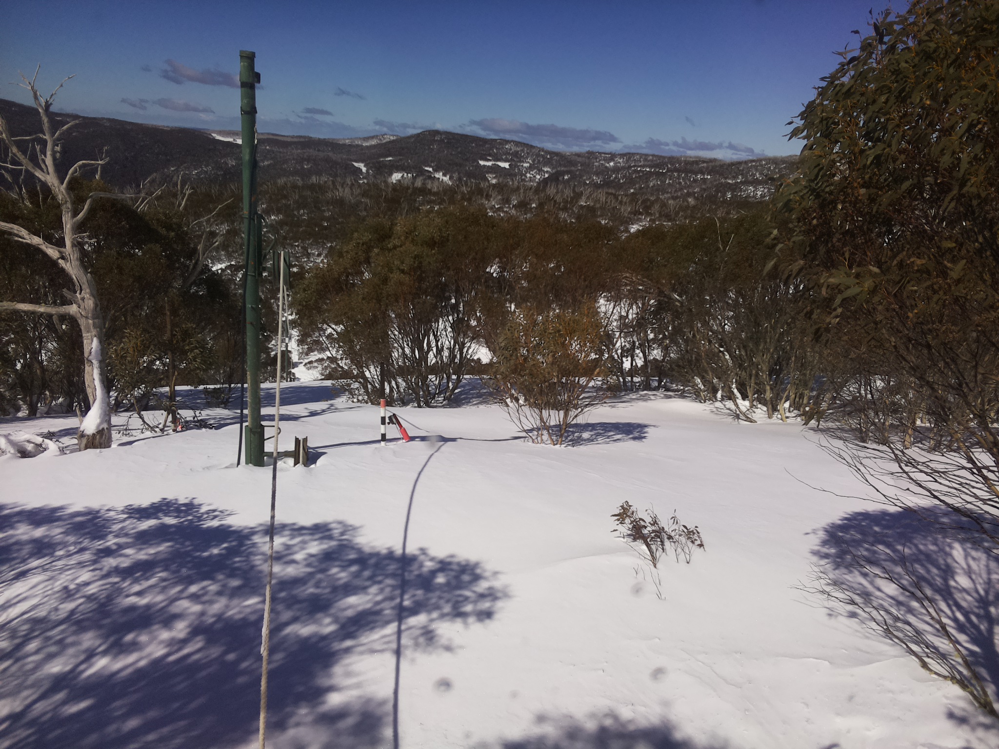 Bogong Web Cam 11:30am Sunday 31st of August 2025