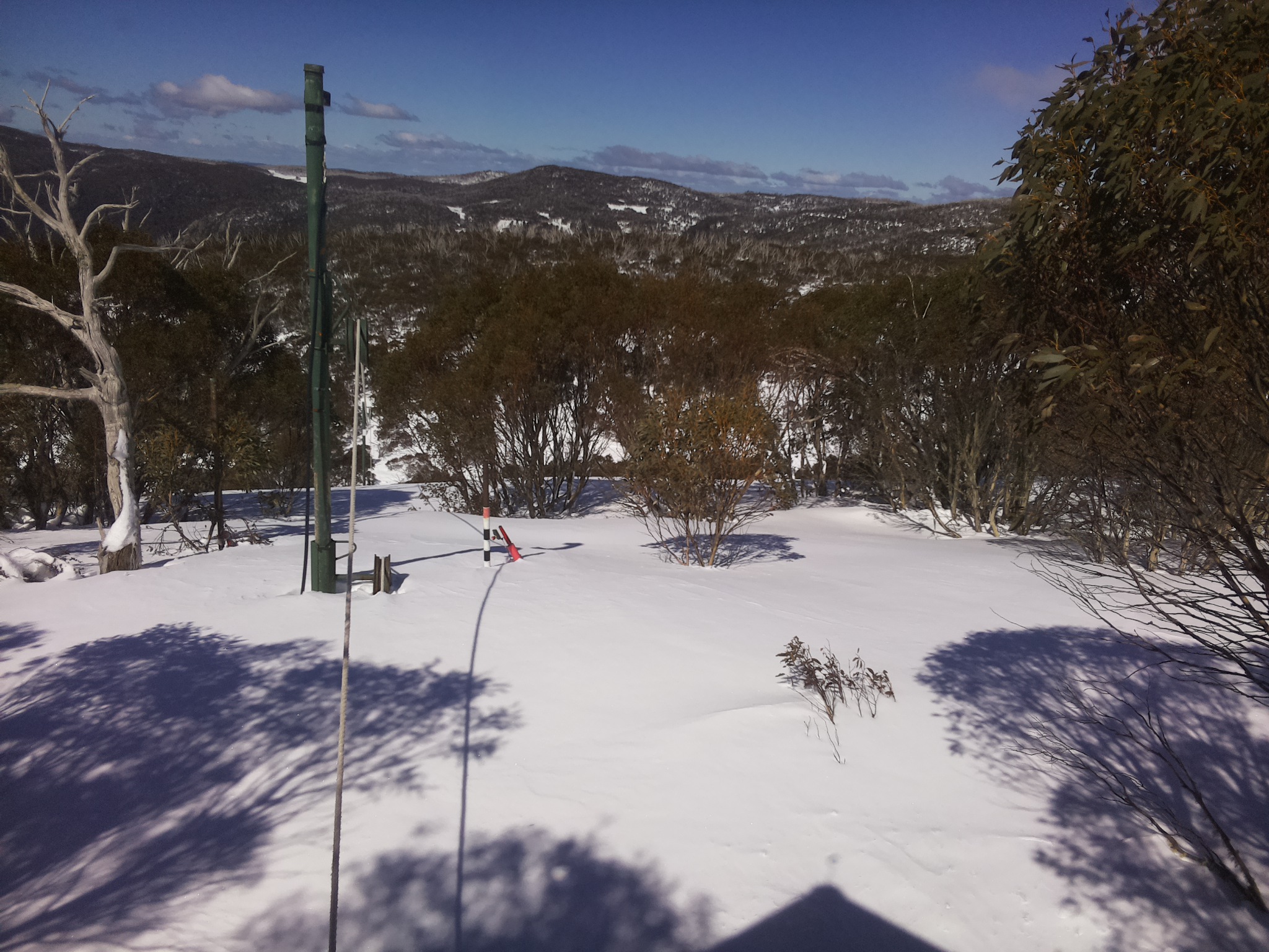 Bogong Web Cam 12:10pm Sunday 31st of August 2025