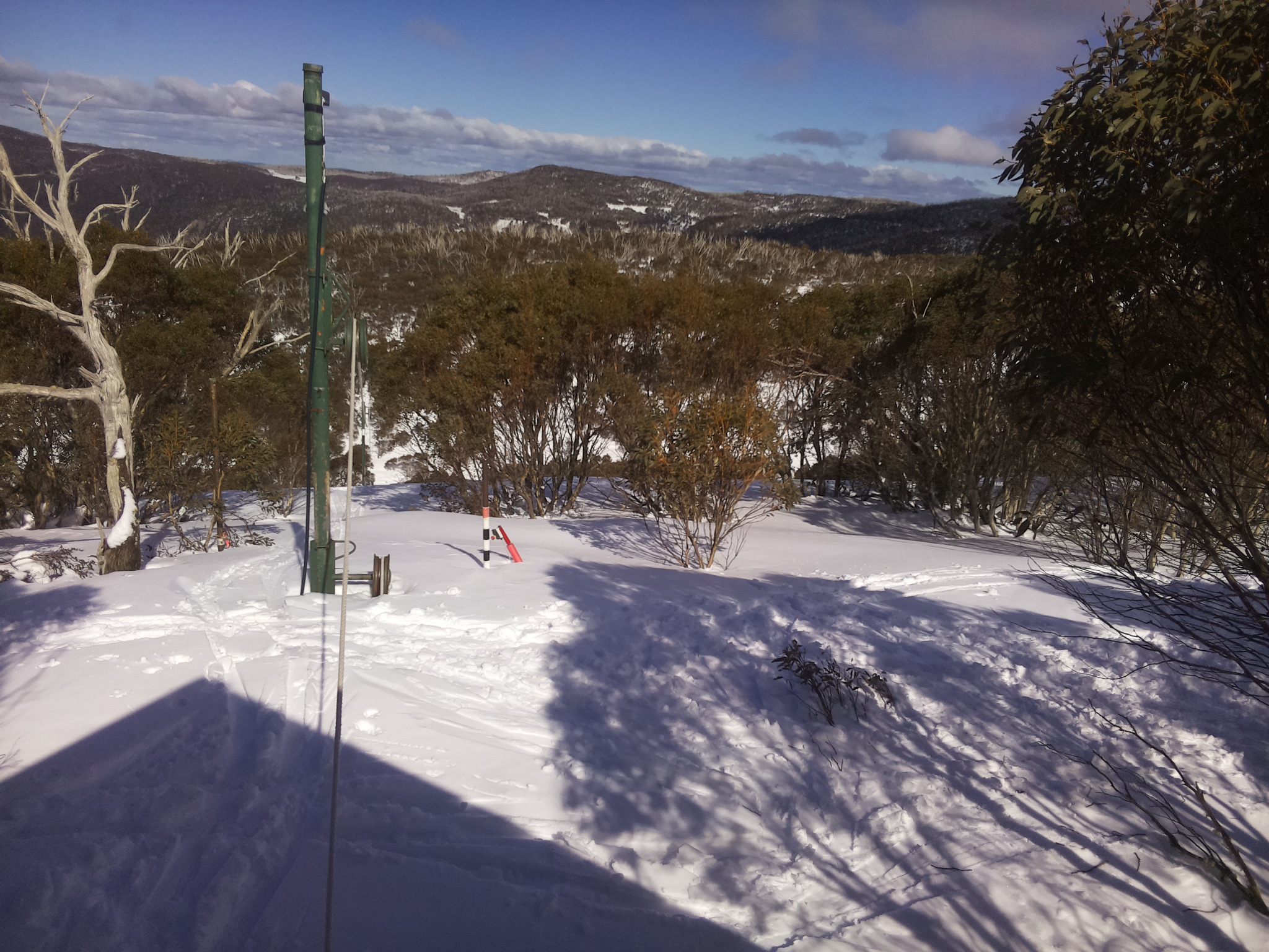 Bogong Web Cam 2:20pm Sunday 31st of August 2025