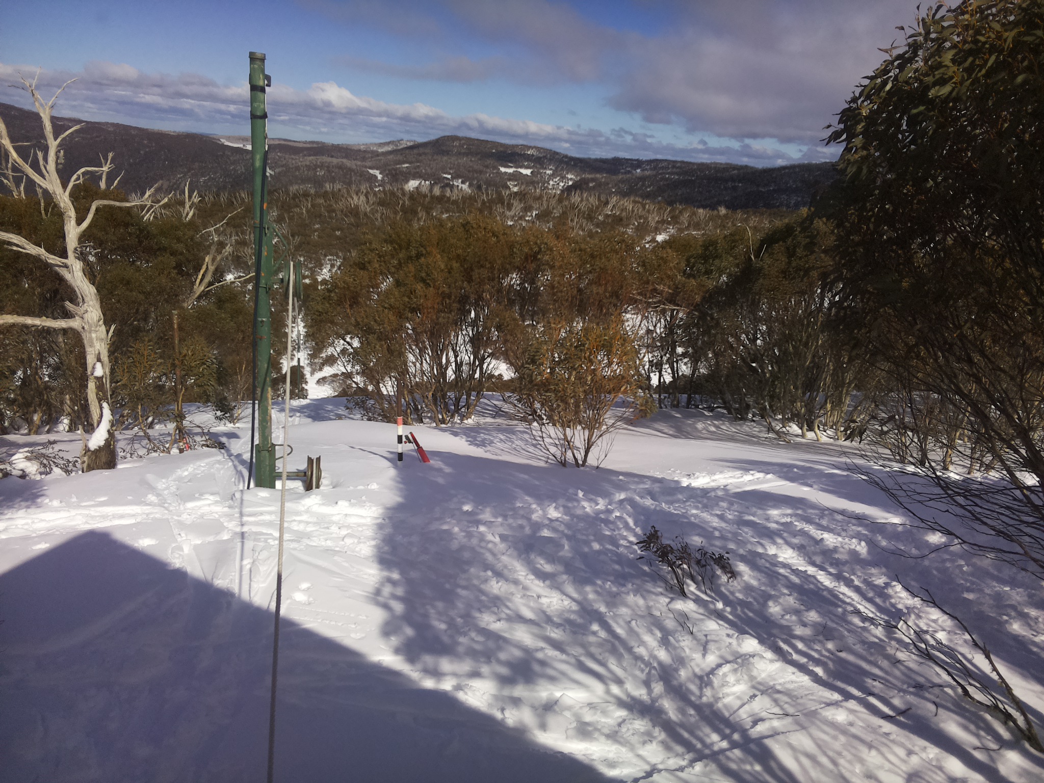 Bogong Web Cam 2:40pm Sunday 31st of August 2025
