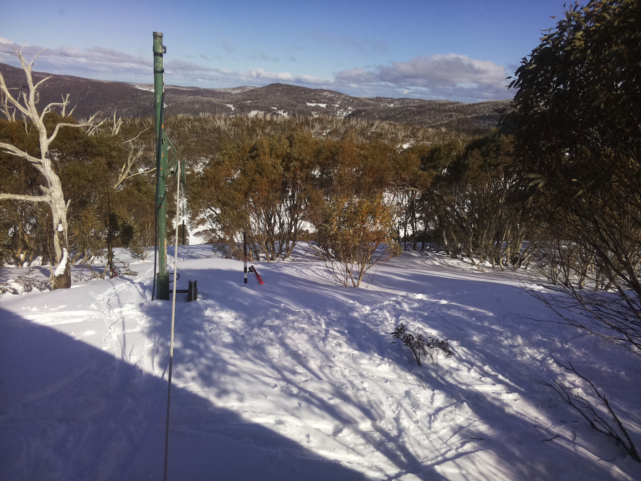 Bogong Web Cam 3:10pm Sunday 31st of August 2025