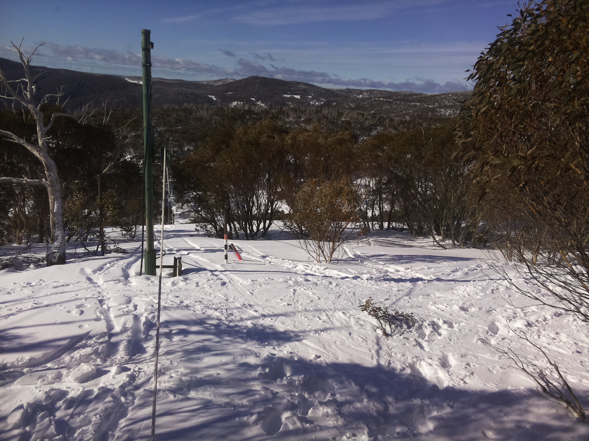 Bogong Web Cam 9:00am Monday 1st of September 2025