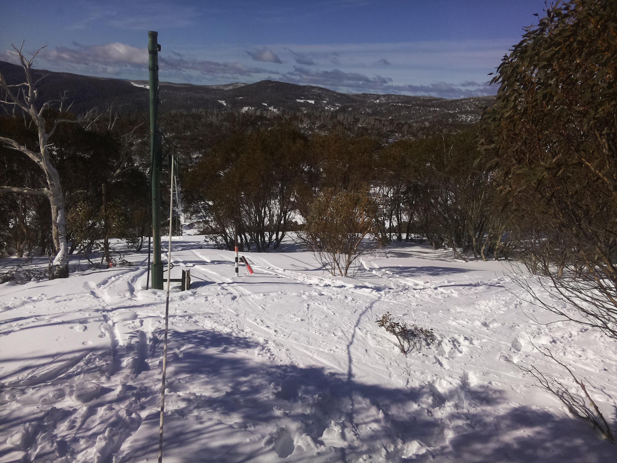 Bogong Web Cam 9:30am Monday 1st of September 2025
