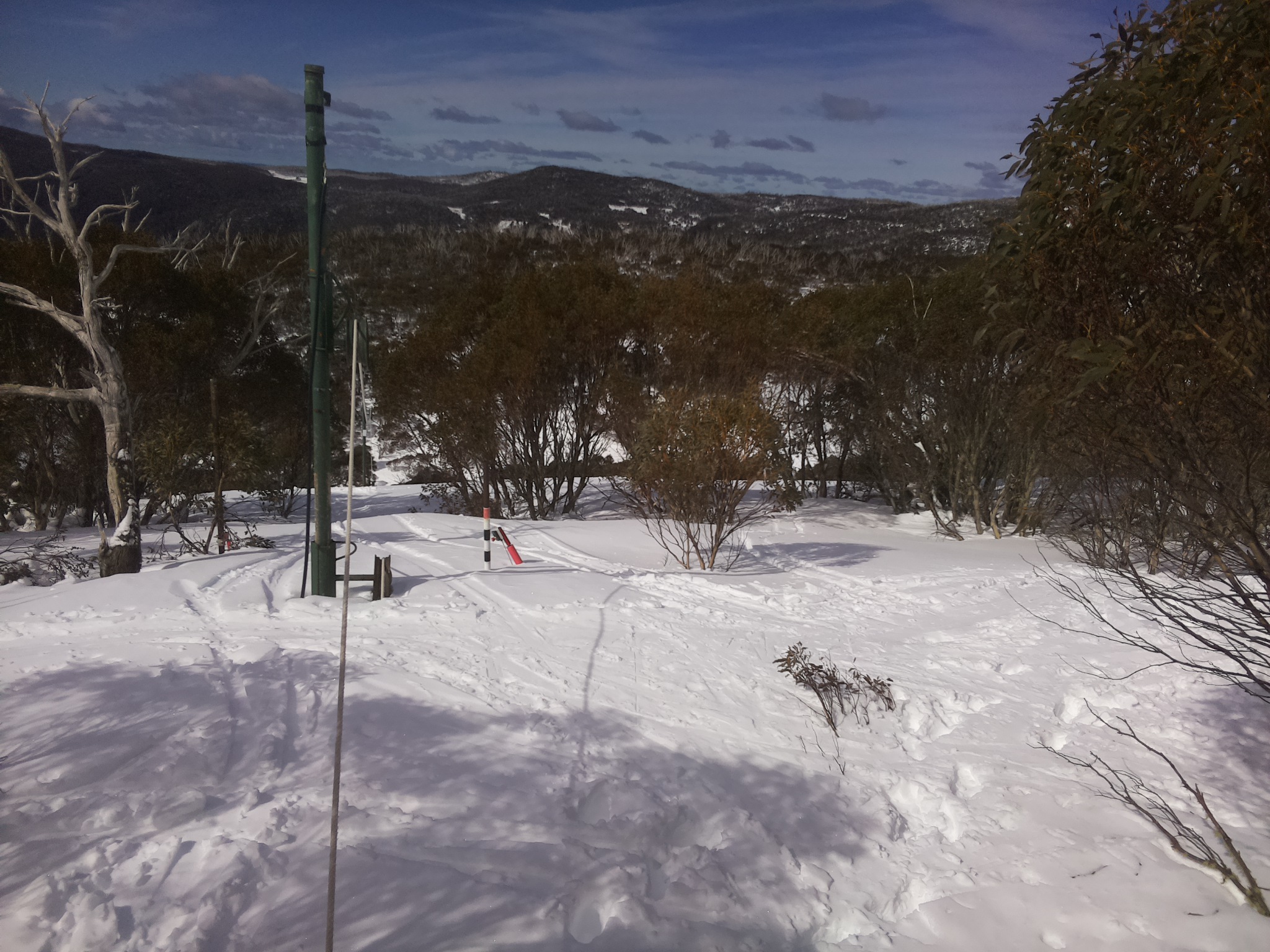 Bogong Web Cam 10:40am Monday 1st of September 2025