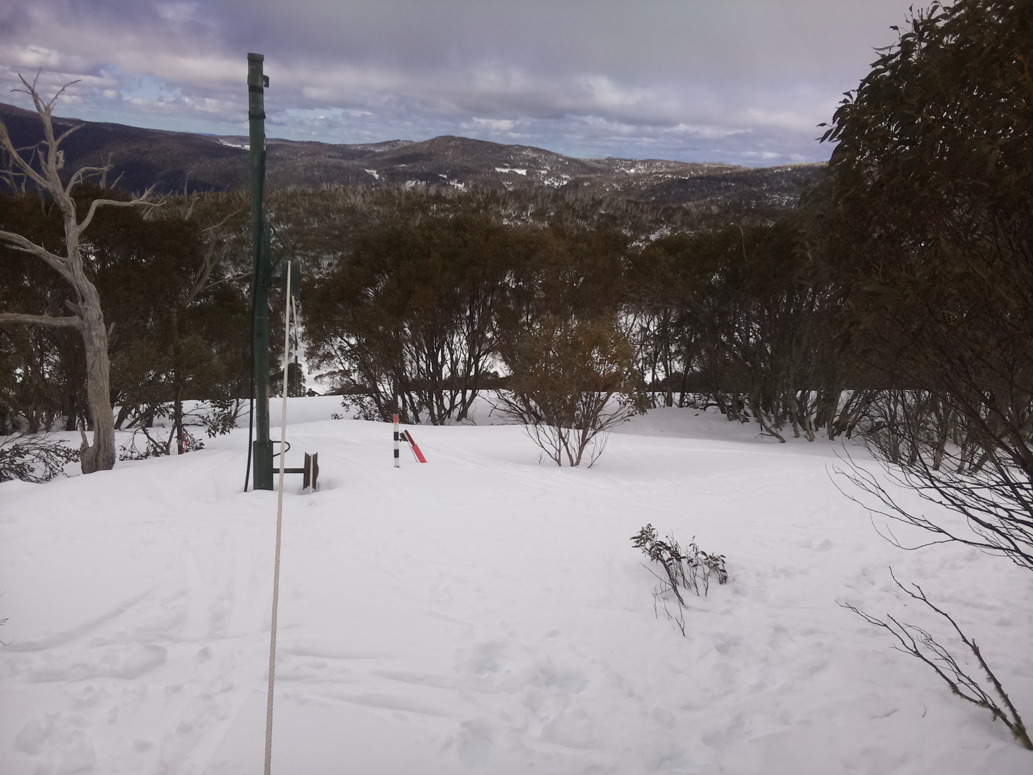 Bogong Web Cam 10:10am Tuesday 2nd of September 2025