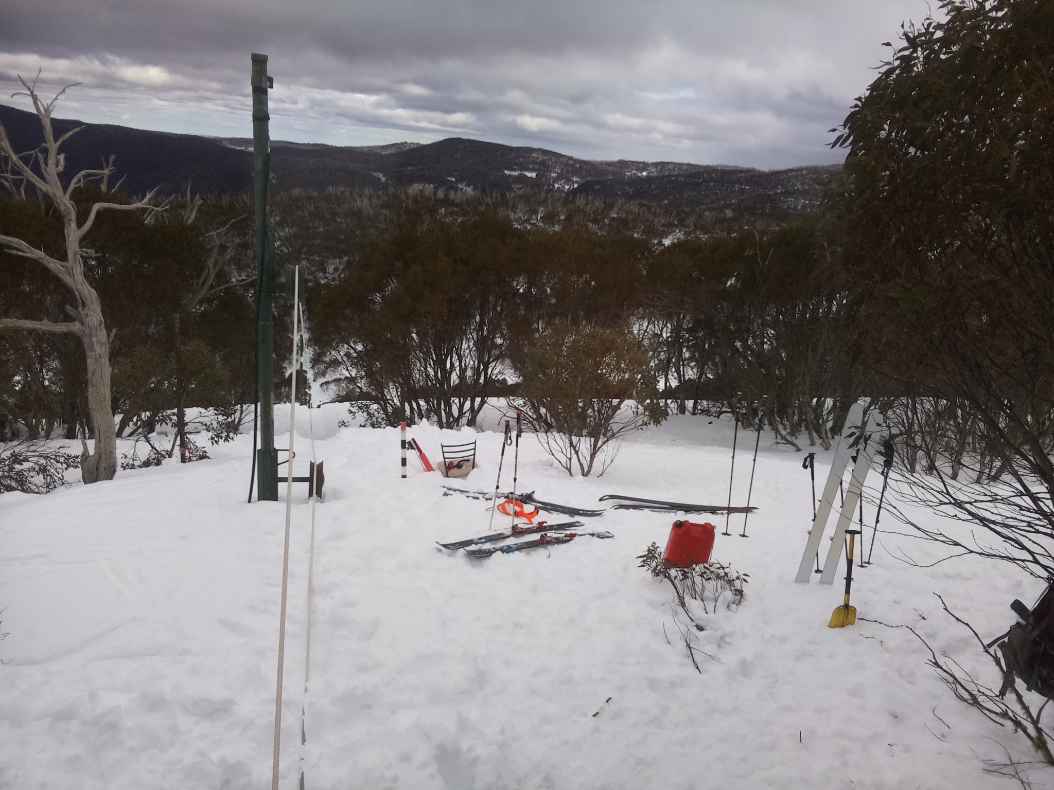 Bogong Web Cam 2:50pm Tuesday 2nd of September 2025